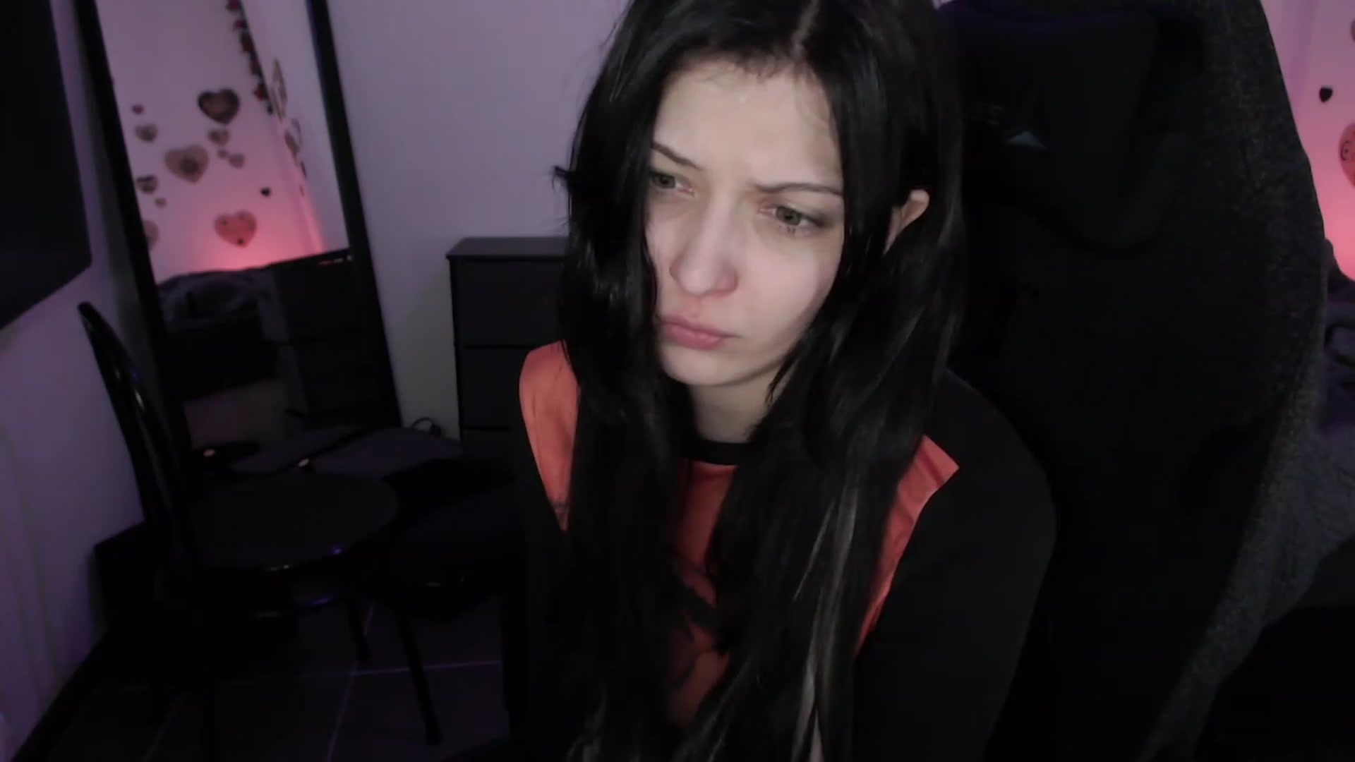 Gallery image thumbnail from RoomToAvoid's myfreecams stream on, 07/08/2023, 08:36 image 8 of 20