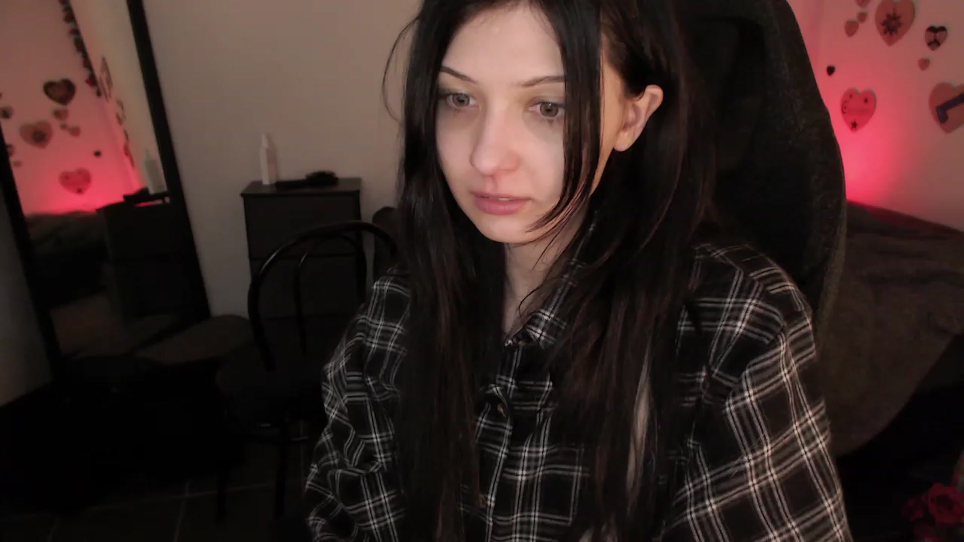 Gallery image thumbnail from RoomToAvoid's myfreecams stream on, 07/10/2023, 06:00 image 11 of 20