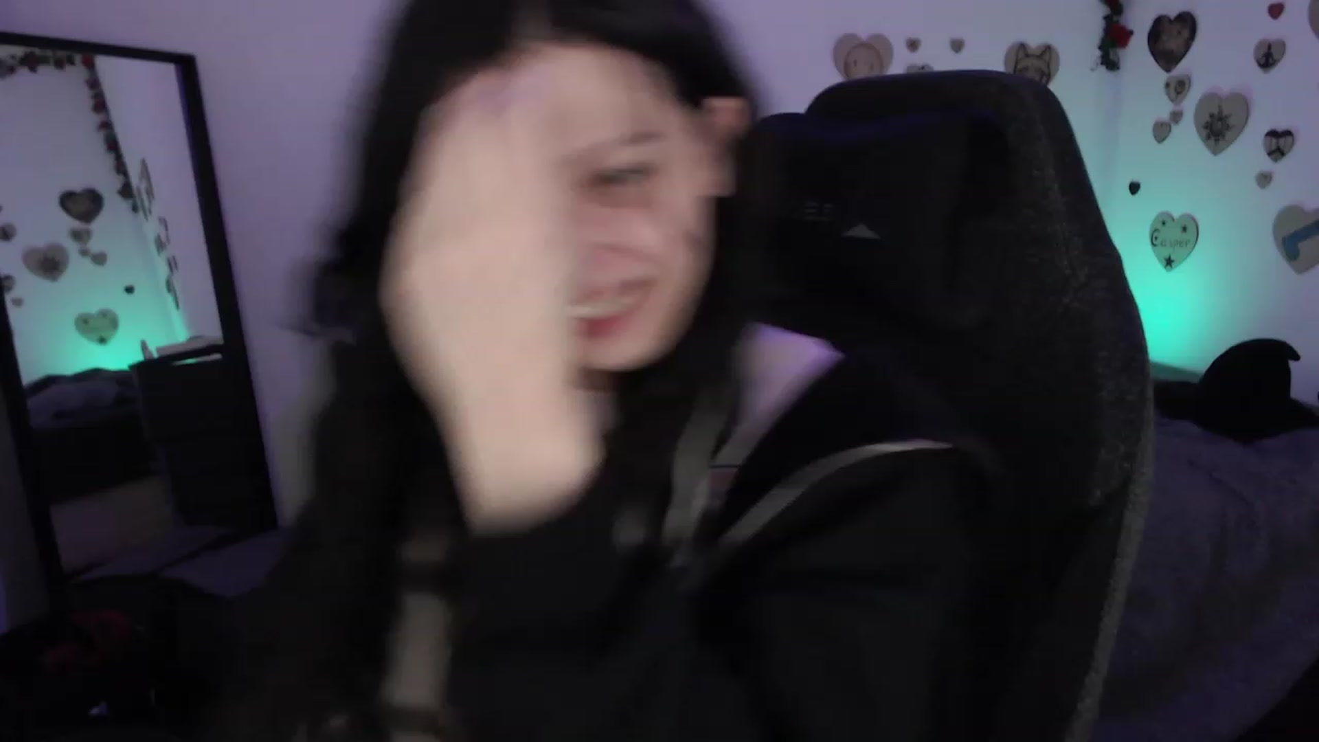Gallery image thumbnail from RoomToAvoid's myfreecams stream on, 07/14/2023, 03:20 image 11 of 20