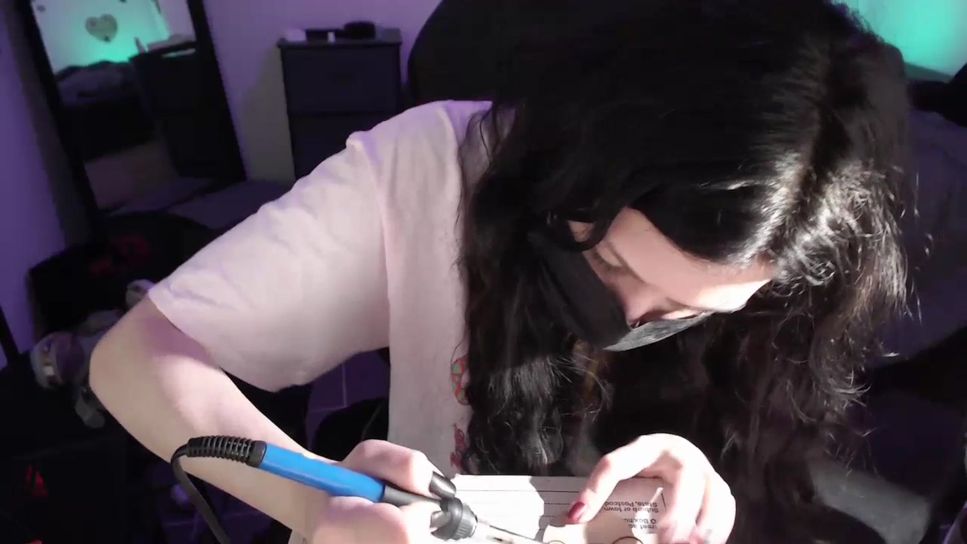 Gallery image thumbnail from RoomToAvoid's myfreecams stream on, 07/14/2023, 08:07 image 3 of 20