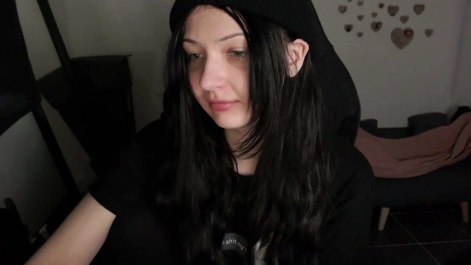 Gallery image thumbnail from RoomToAvoid's myfreecams stream on, 08/07/2023, 03:04 image 20 of 20