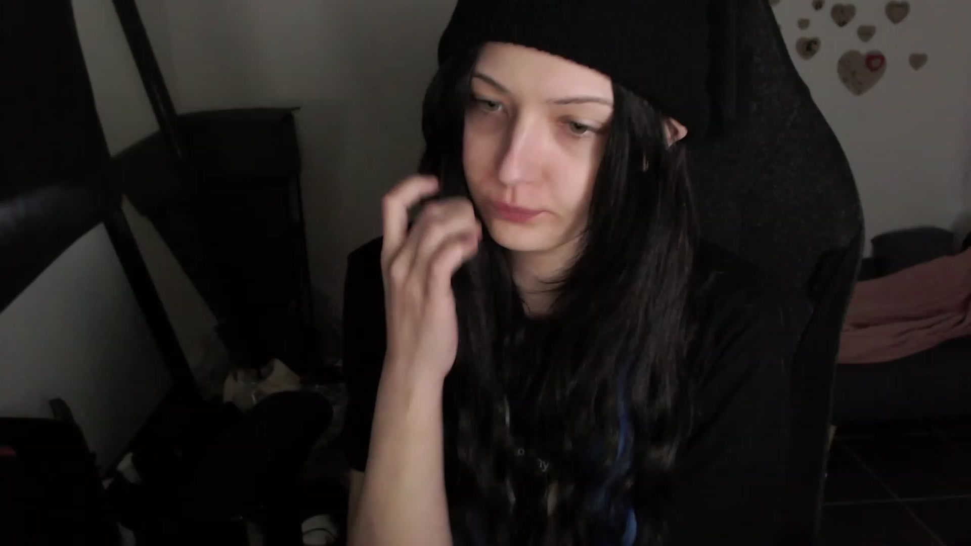 Gallery image thumbnail from RoomToAvoid's myfreecams stream on, 08/07/2023, 03:04 image 14 of 20