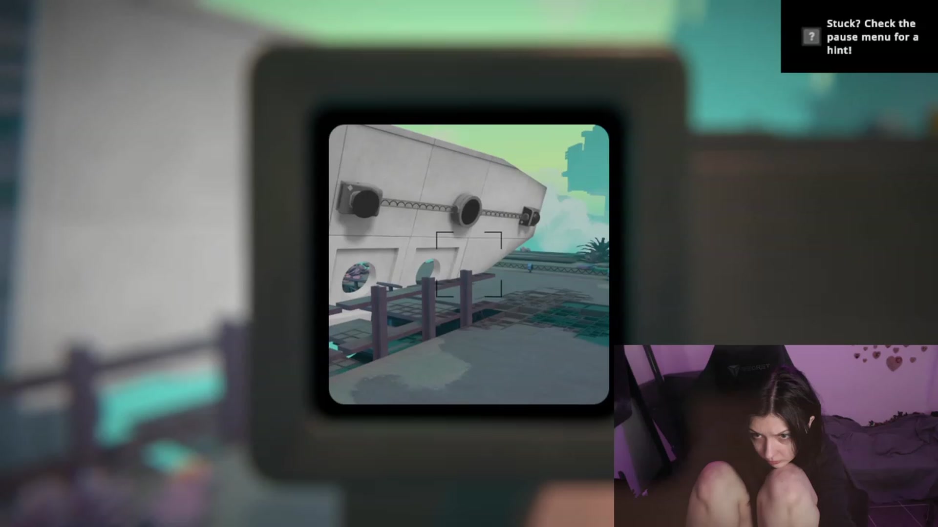 Gallery image thumbnail from RoomToAvoid's myfreecams stream on, 08/10/2023, 04:51 image 9 of 20