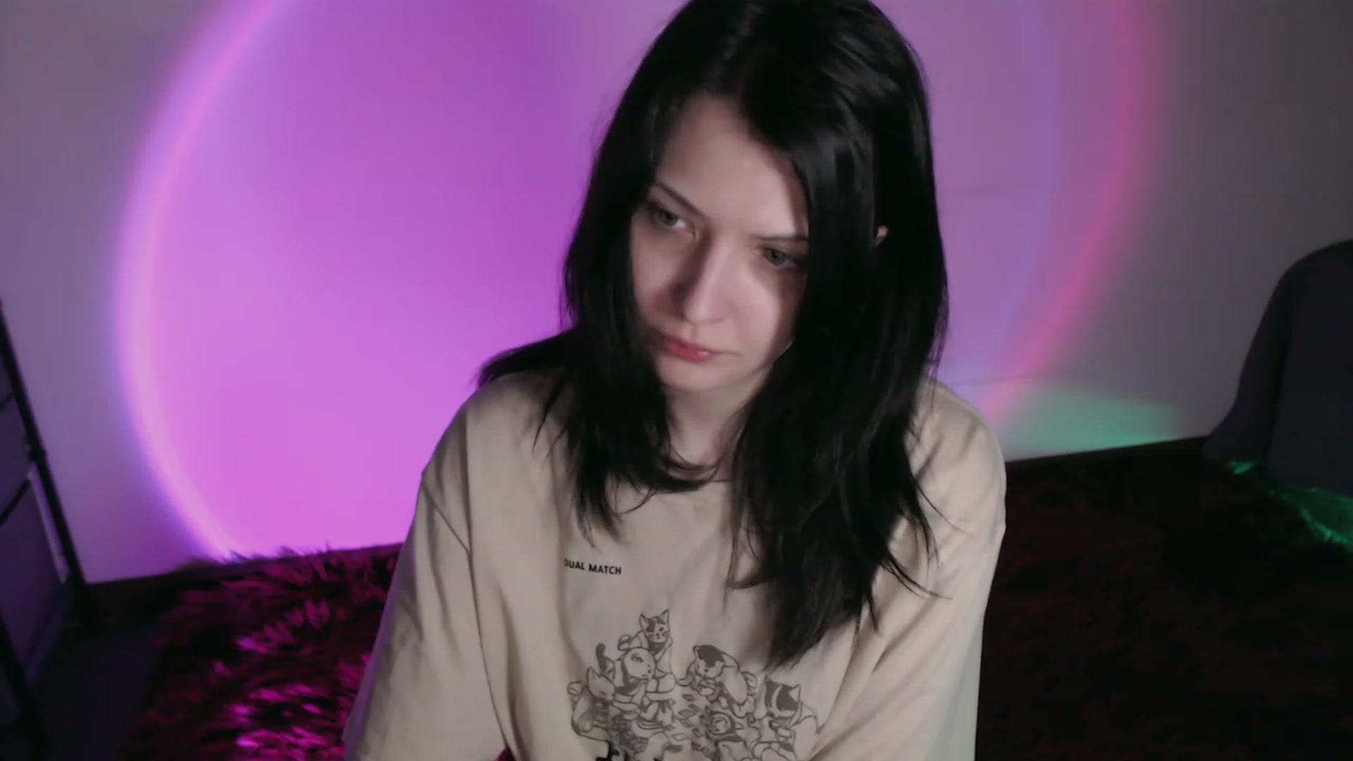 Gallery image thumbnail from RoomToAvoid's myfreecams stream on, 08/13/2023, 03:10 image 18 of 20