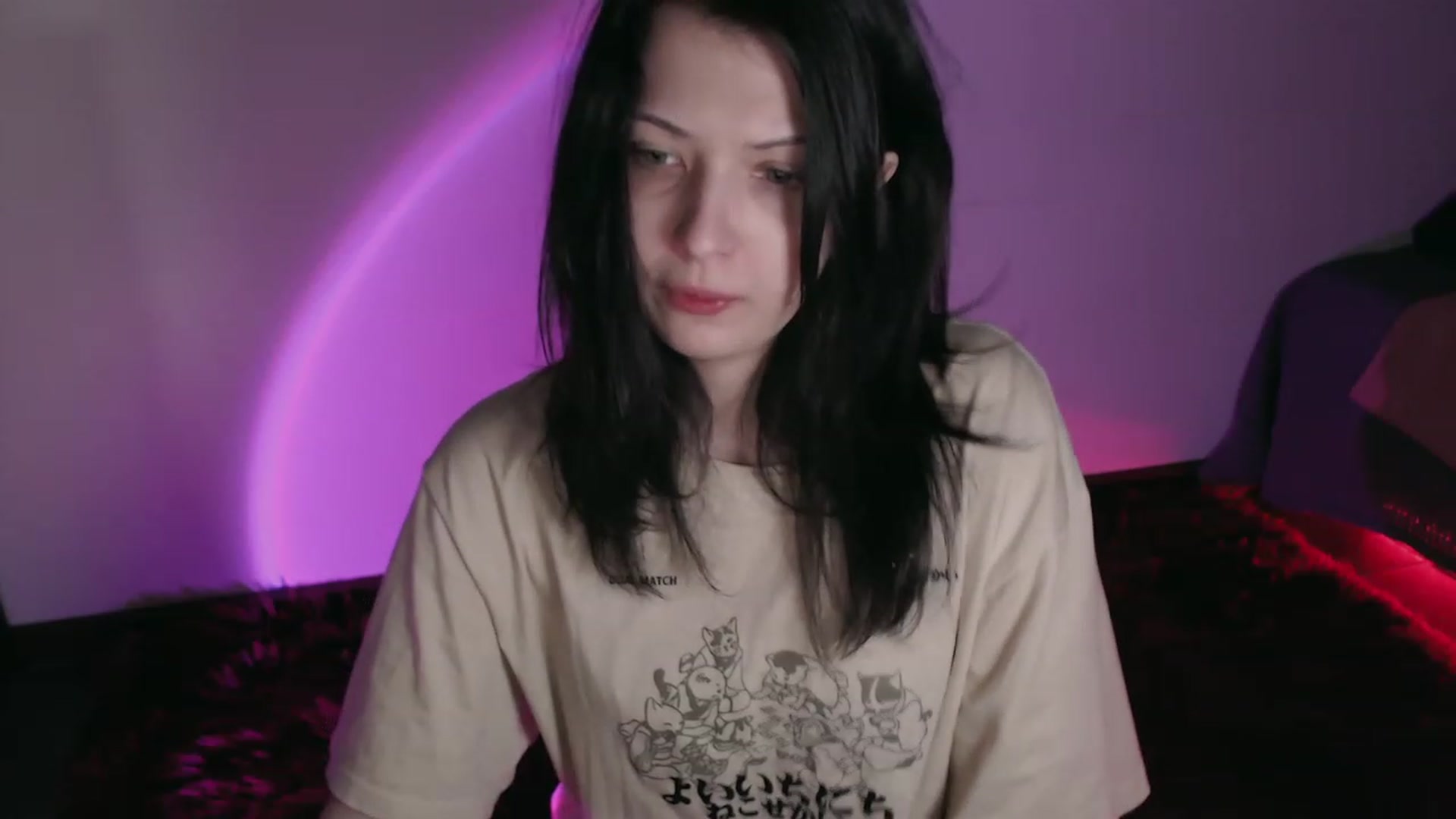 Gallery image thumbnail from RoomToAvoid's myfreecams stream on, 08/13/2023, 03:10 image 6 of 20