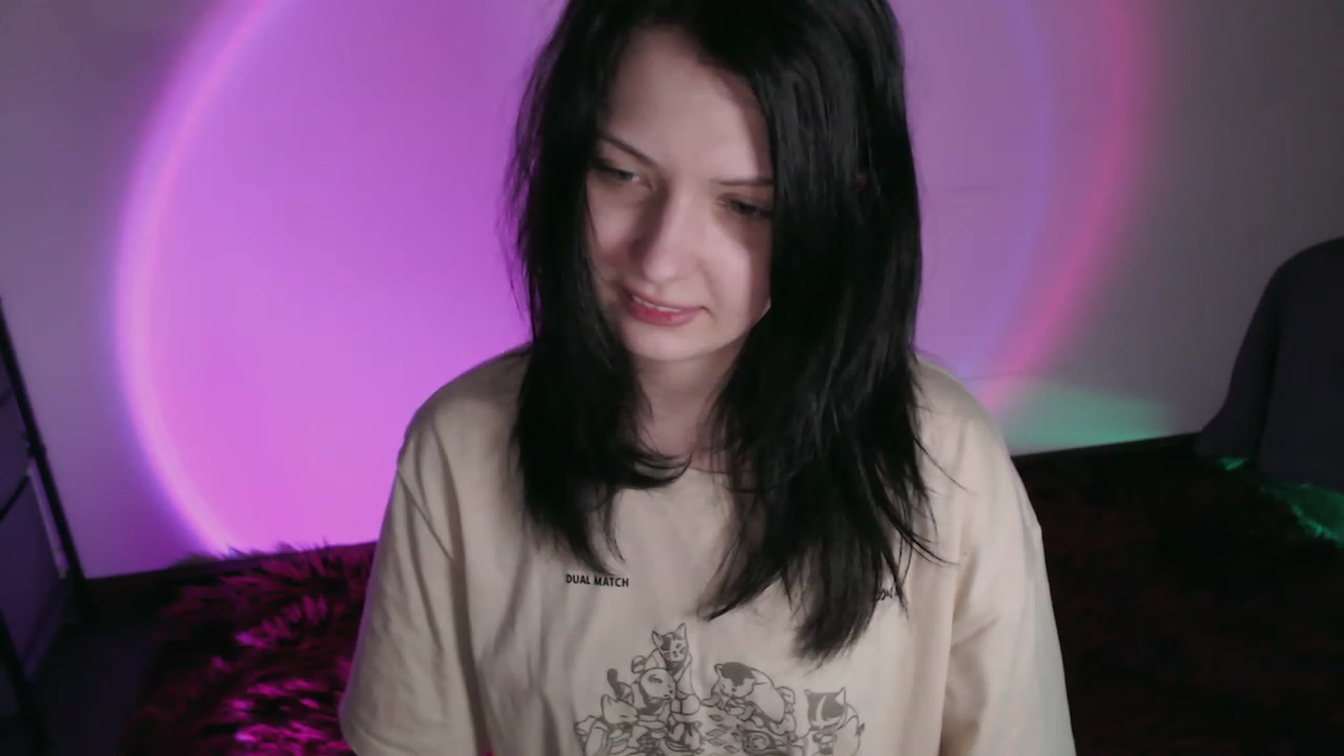 Gallery image thumbnail from RoomToAvoid's myfreecams stream on, 08/13/2023, 03:10 image 19 of 20