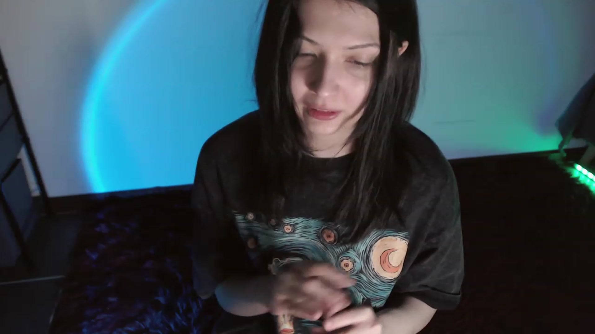 Gallery image thumbnail from RoomToAvoid's myfreecams stream on, 08/14/2023, 05:38 image 15 of 20