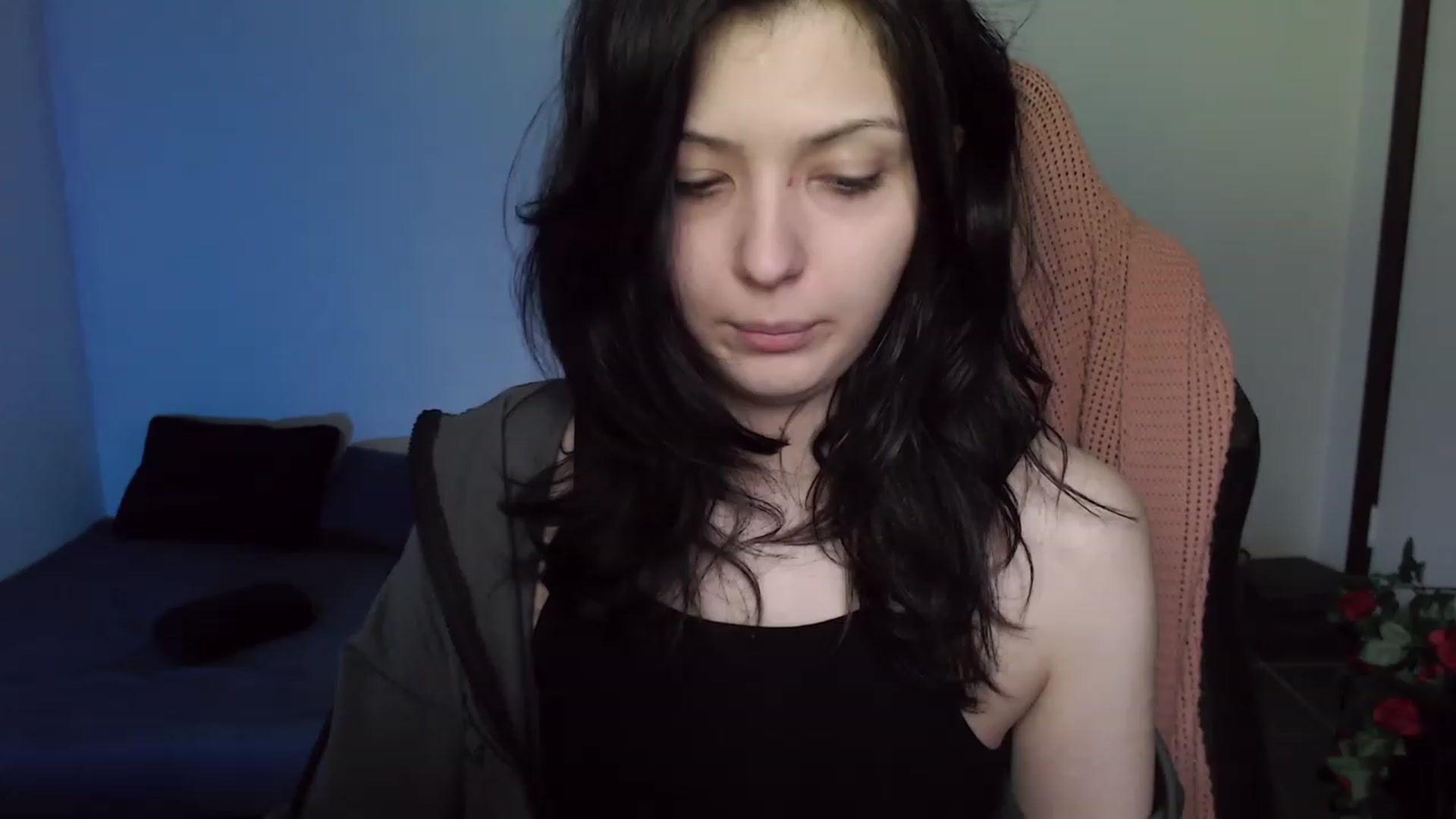 Gallery image thumbnail from RoomToAvoid's myfreecams stream on, 08/25/2023, 02:34 image 15 of 20