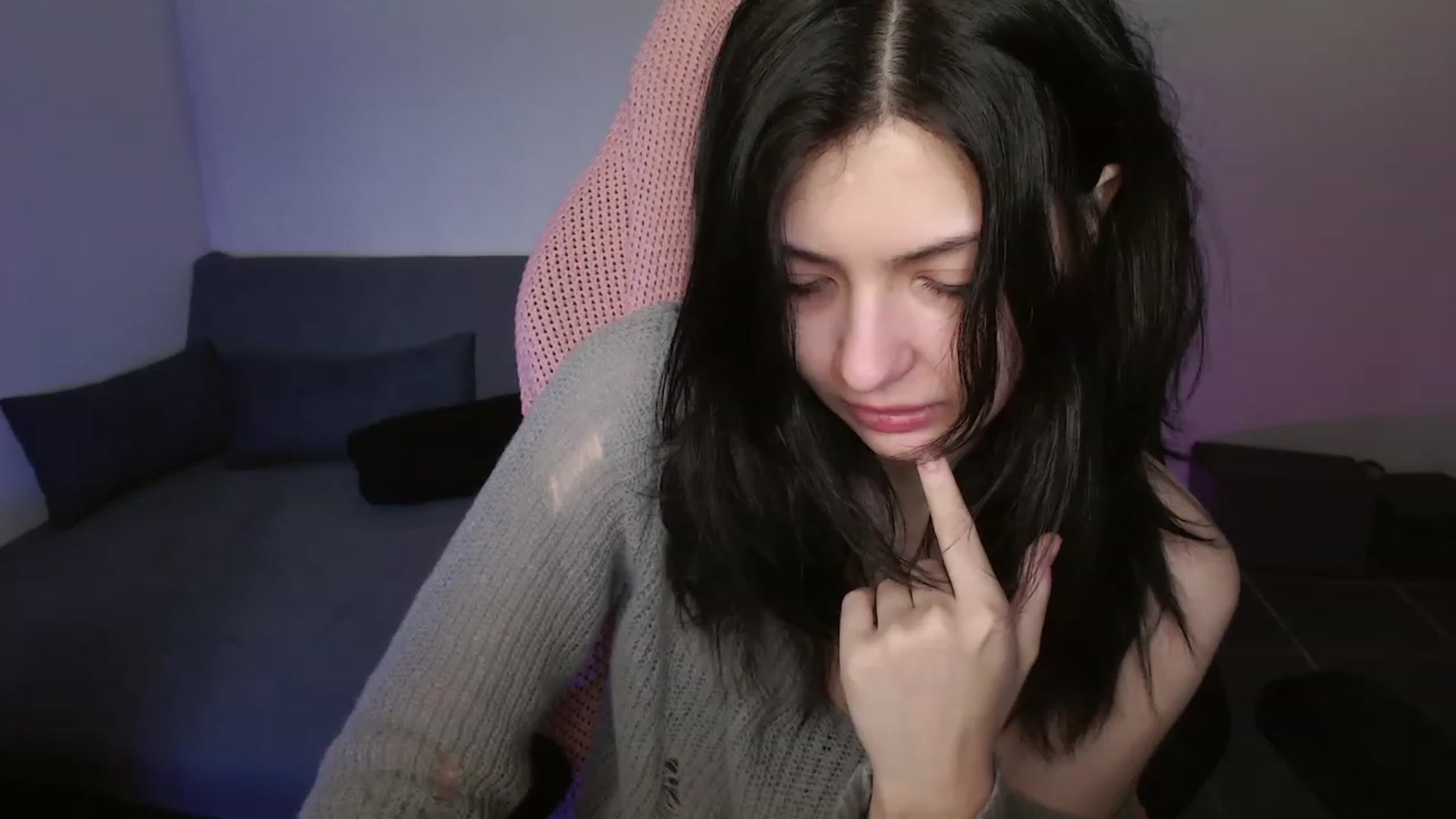 Gallery image thumbnail from RoomToAvoid's myfreecams stream on, 08/28/2023, 01:31 image 18 of 20