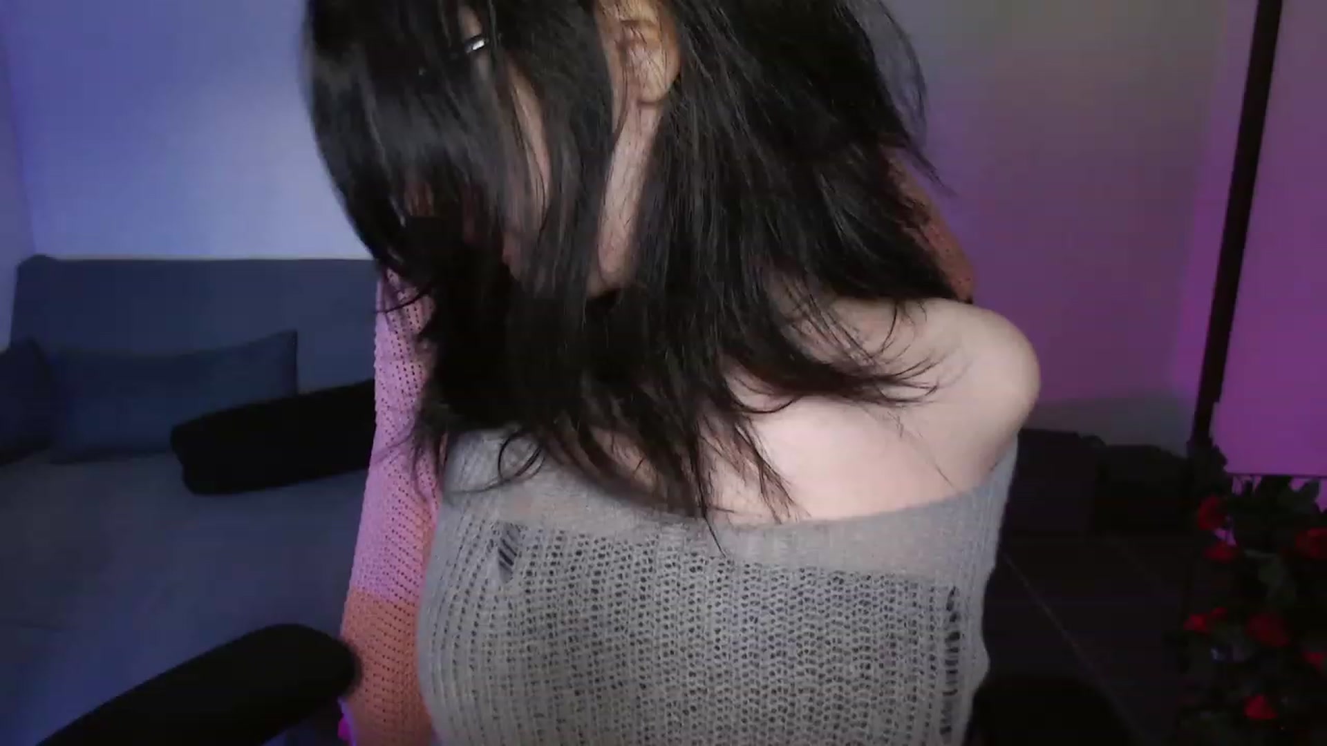 Gallery image thumbnail from RoomToAvoid's myfreecams stream on, 08/28/2023, 01:31 image 1 of 20