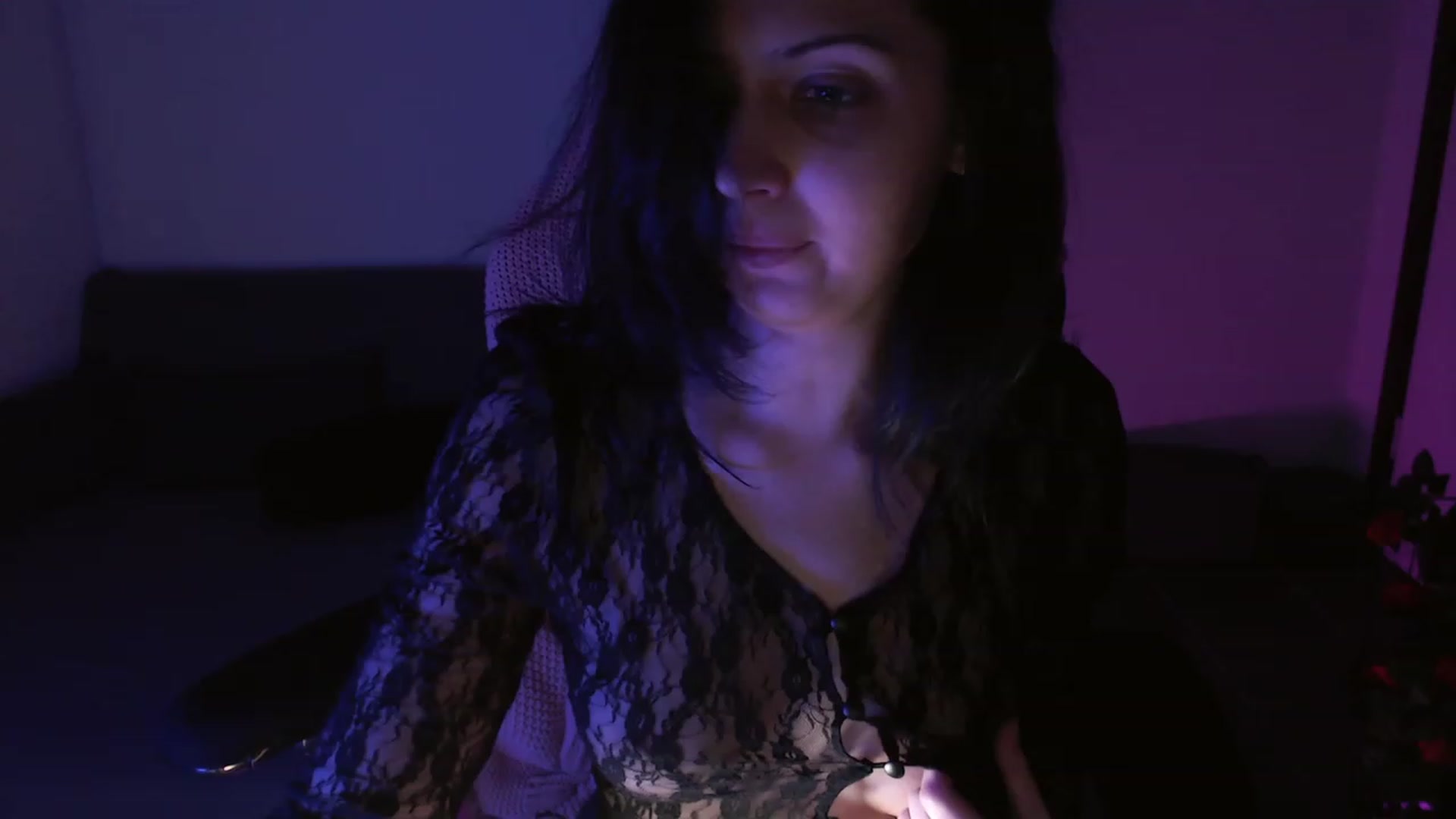 Gallery image thumbnail from RoomToAvoid's myfreecams stream on, 08/28/2023, 04:47 image 7 of 20