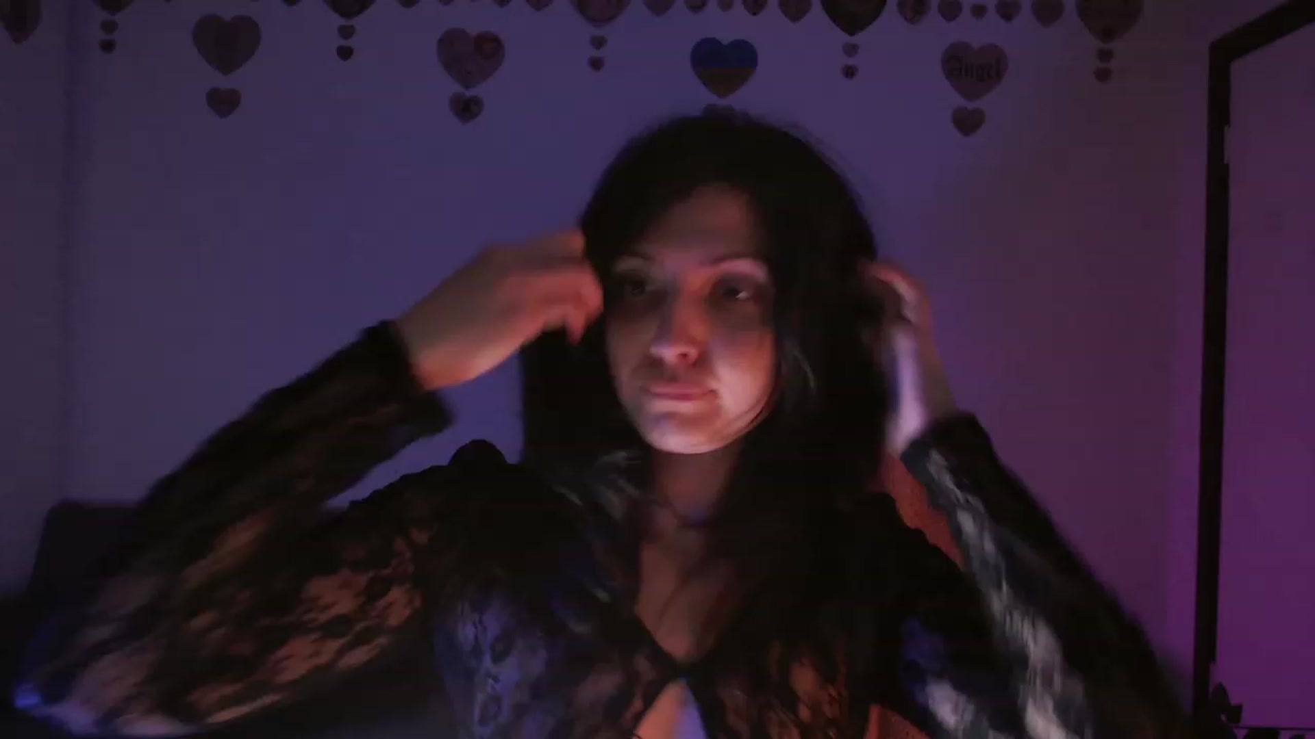 Gallery image thumbnail from RoomToAvoid's myfreecams stream on, 08/28/2023, 04:47 image 9 of 20