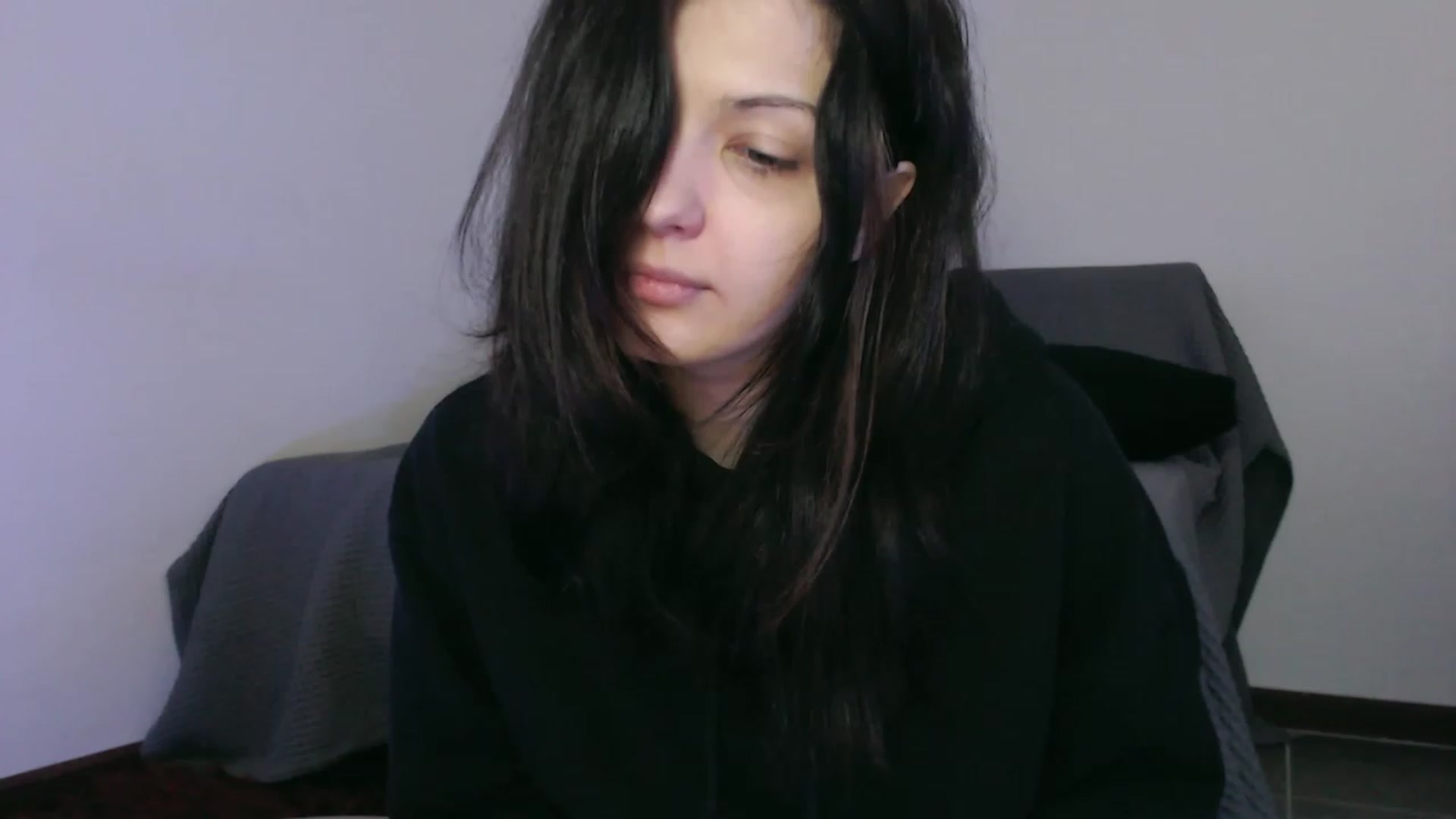 Gallery image thumbnail from RoomToAvoid's myfreecams stream on, 09/02/2023, 01:50 image 15 of 20