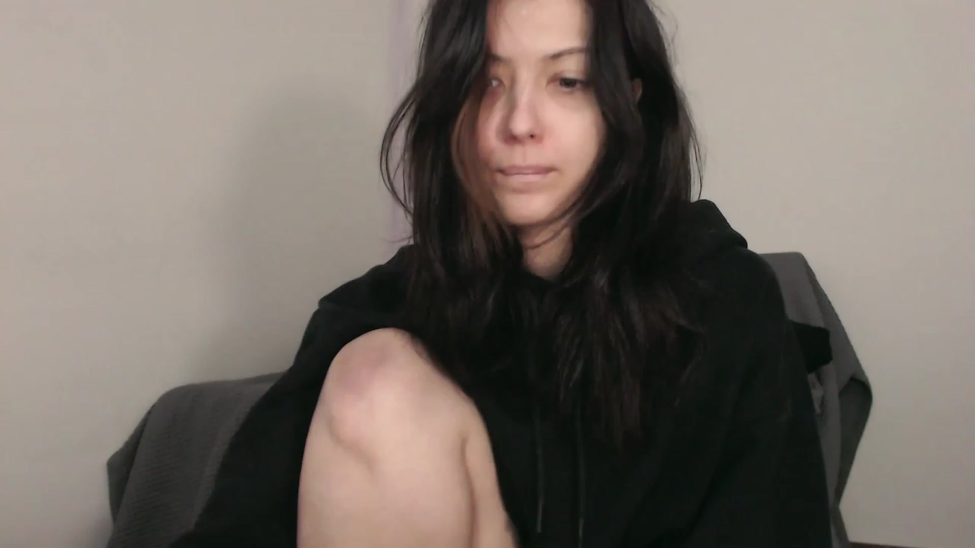 Gallery image thumbnail from RoomToAvoid's myfreecams stream on, 09/02/2023, 01:50 image 7 of 20