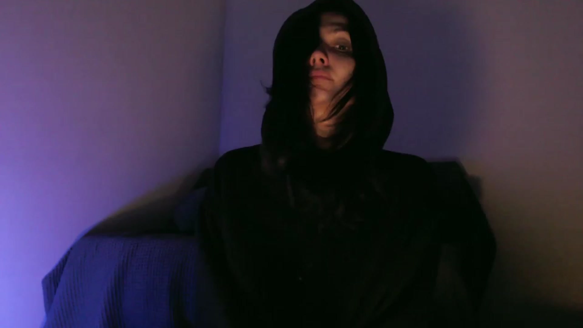 Gallery image thumbnail from RoomToAvoid's myfreecams stream on, 09/02/2023, 05:29 image 9 of 20
