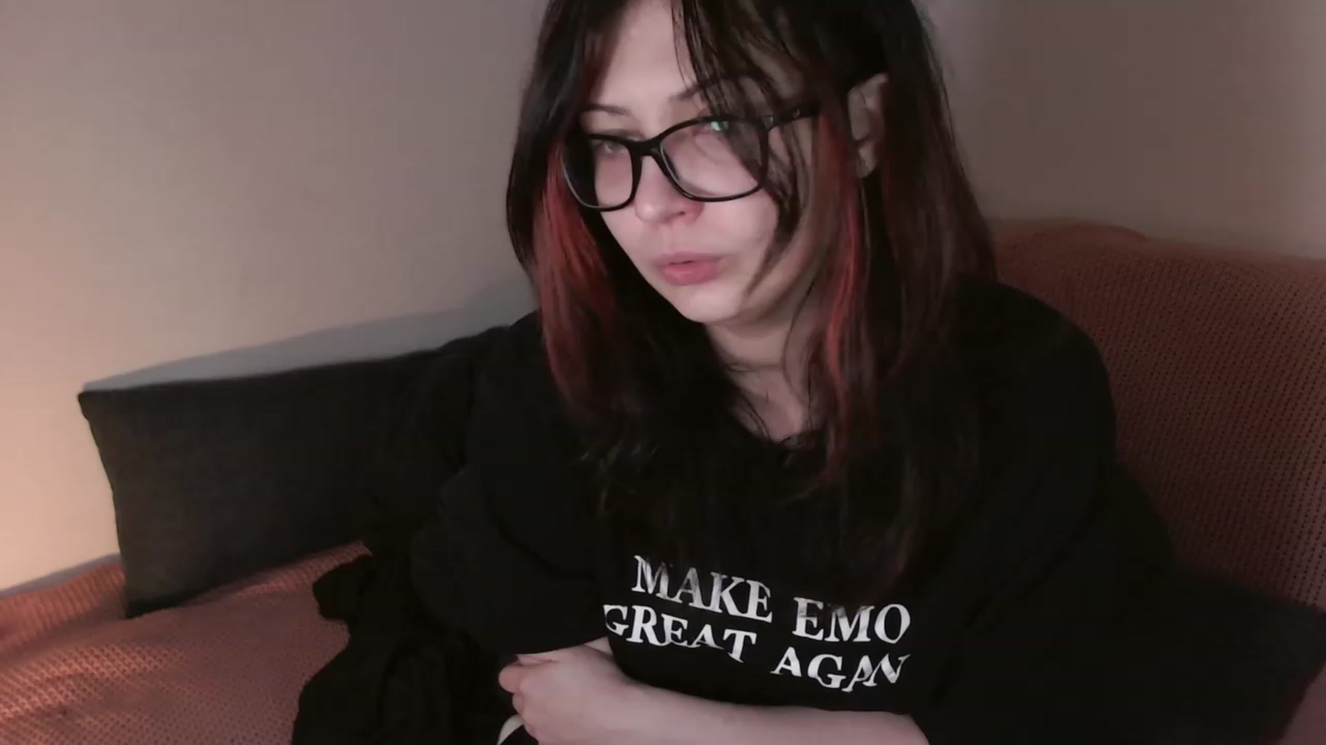 Gallery image thumbnail from RoomToAvoid's myfreecams stream on, 09/11/2023, 02:34 image 3 of 20