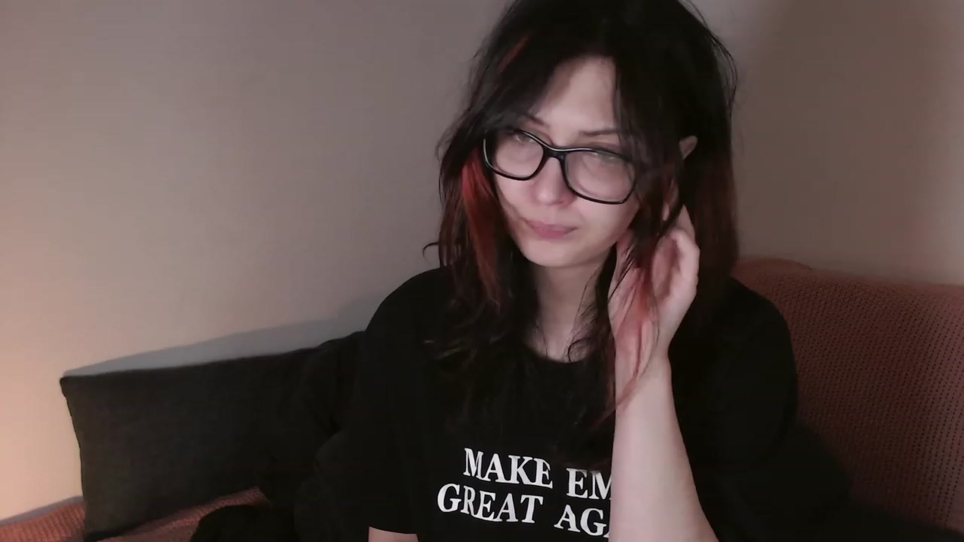 Gallery image thumbnail from RoomToAvoid's myfreecams stream on, 09/11/2023, 02:34 image 1 of 20