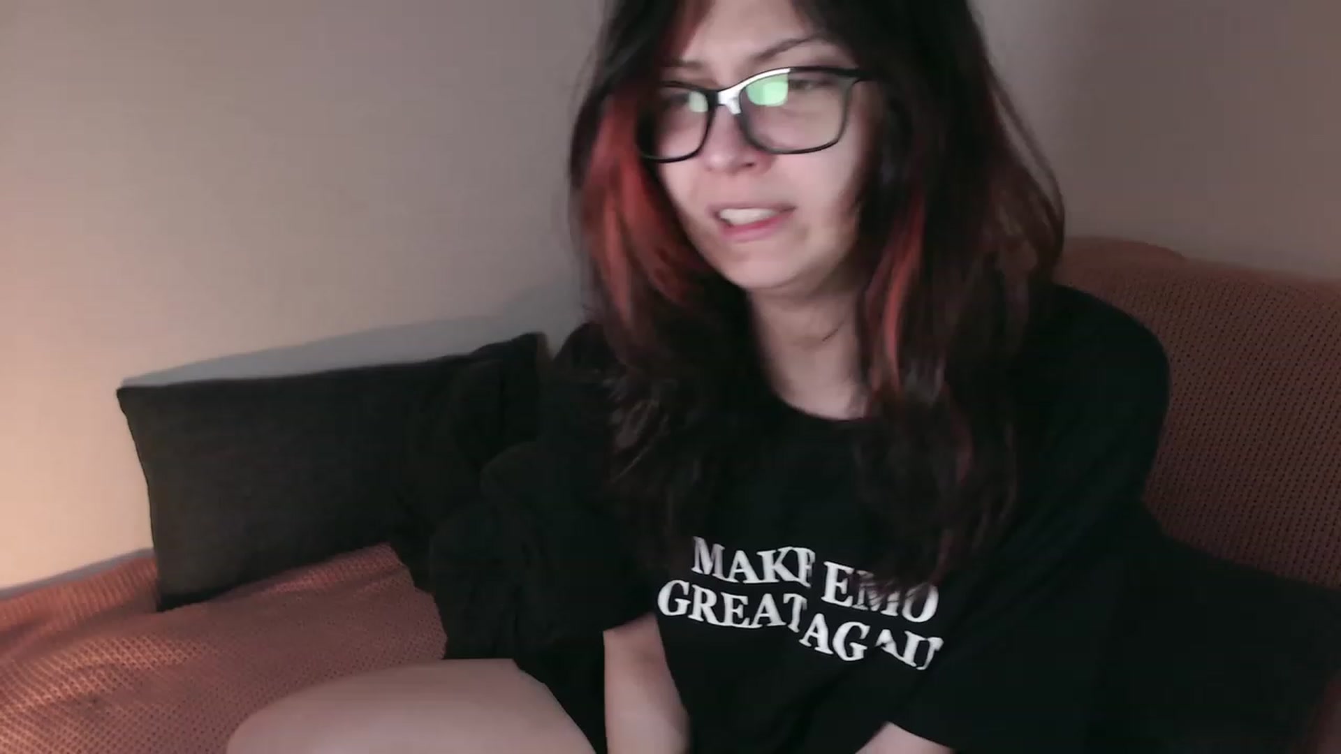 Gallery image thumbnail from RoomToAvoid's myfreecams stream on, 09/11/2023, 02:34 image 15 of 20