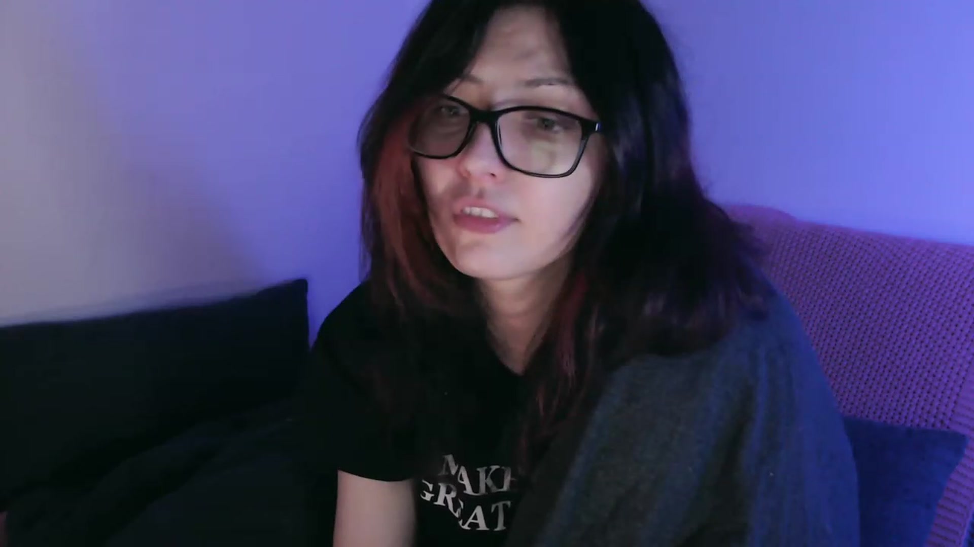 Gallery image thumbnail from RoomToAvoid's myfreecams stream on, 09/11/2023, 06:15 image 15 of 20