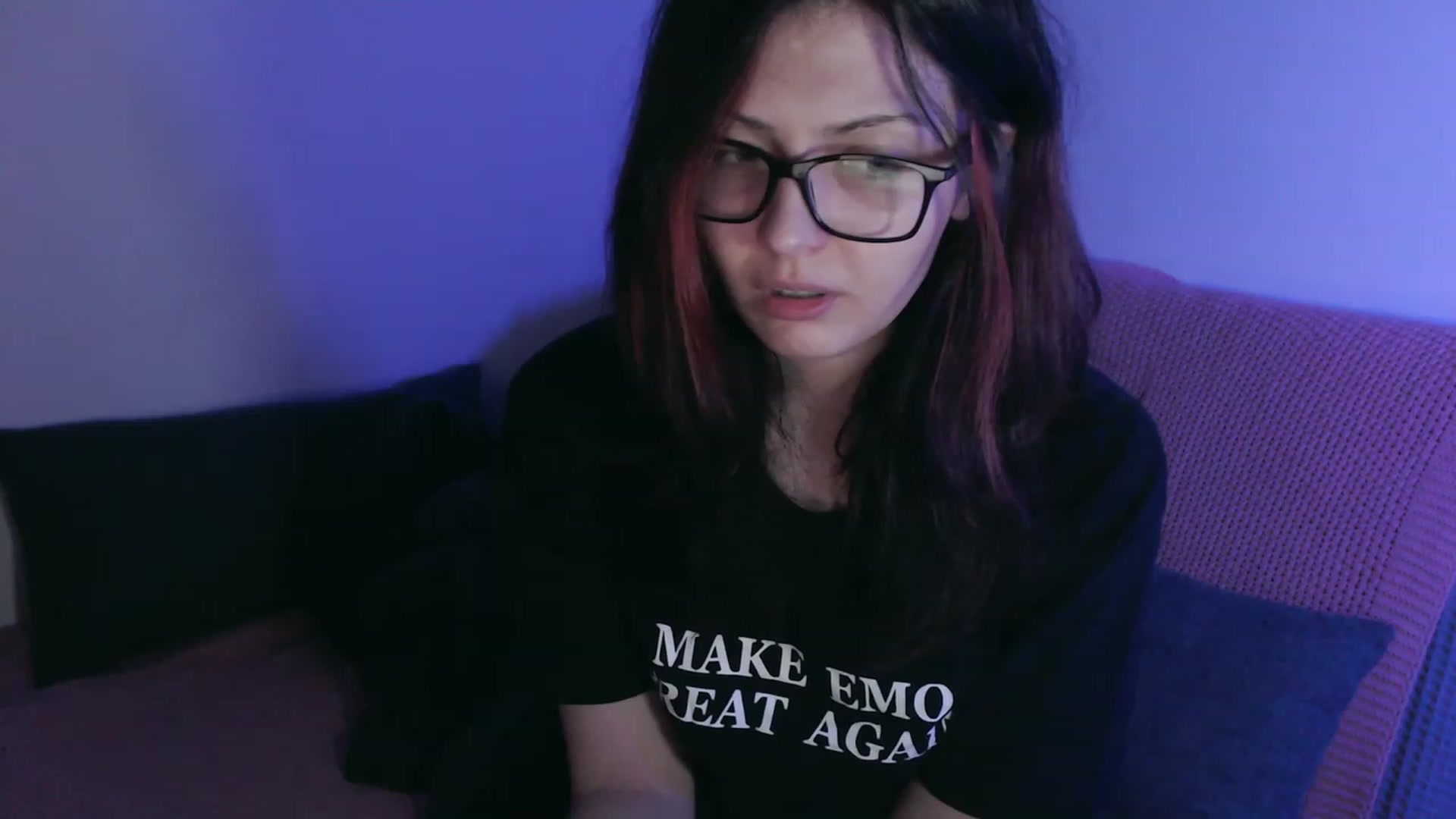 Gallery image thumbnail from RoomToAvoid's myfreecams stream on, 09/11/2023, 06:15 image 7 of 20