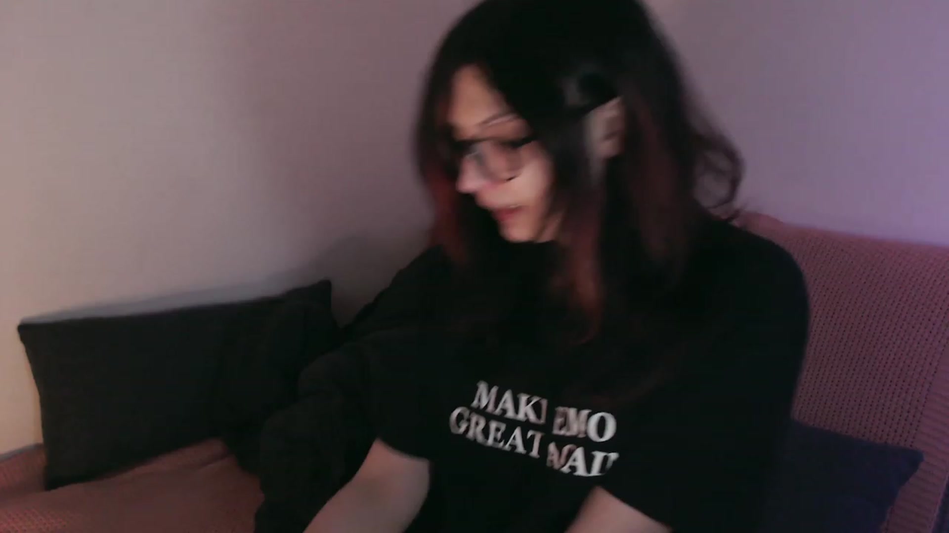 Gallery image thumbnail from RoomToAvoid's myfreecams stream on, 09/11/2023, 06:15 image 1 of 20