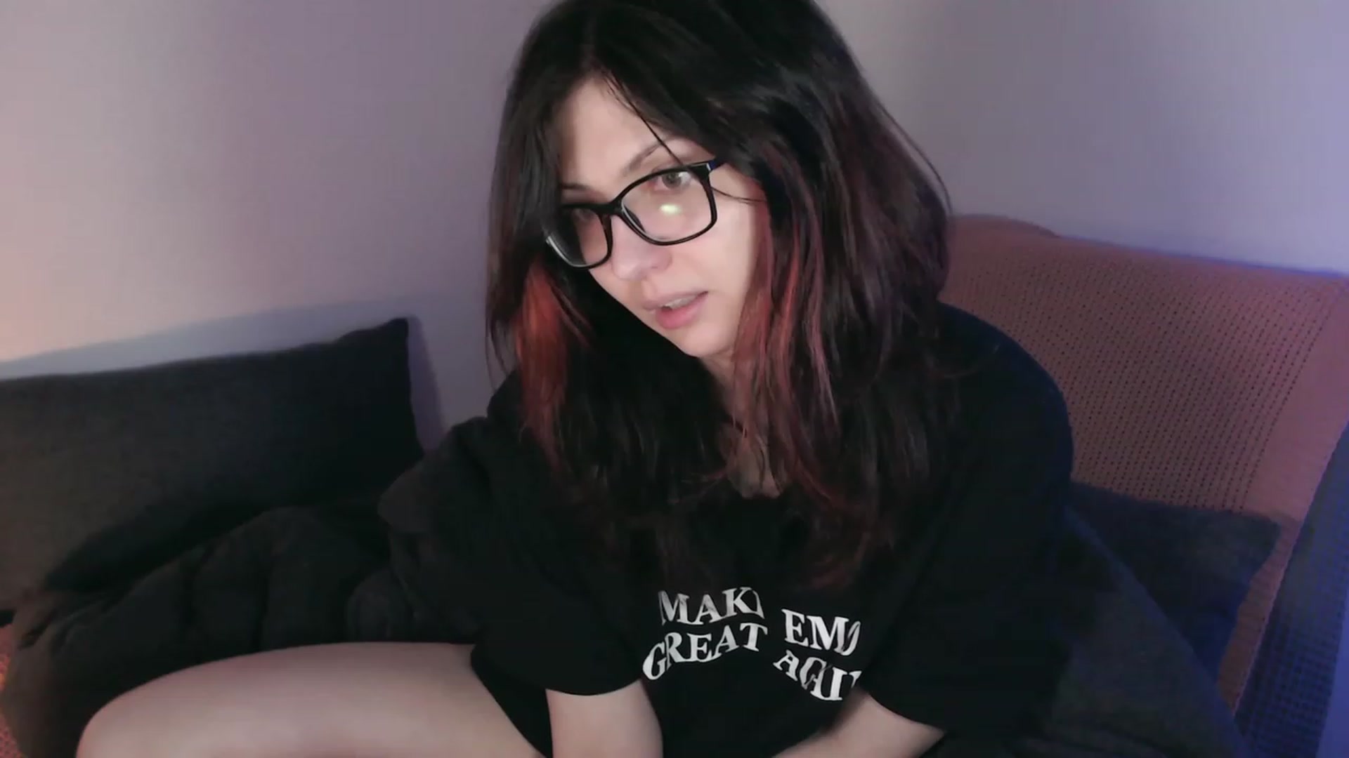 Gallery image thumbnail from RoomToAvoid's myfreecams stream on, 09/11/2023, 06:31 image 5 of 20
