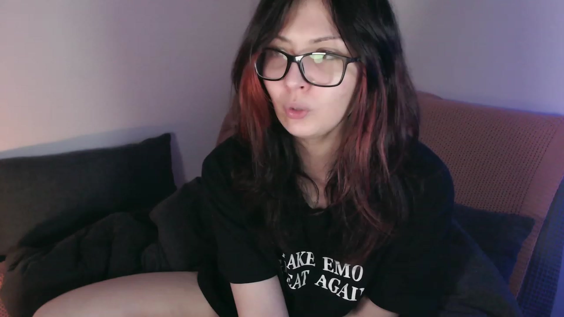 Gallery image thumbnail from RoomToAvoid's myfreecams stream on, 09/11/2023, 06:31 image 1 of 20