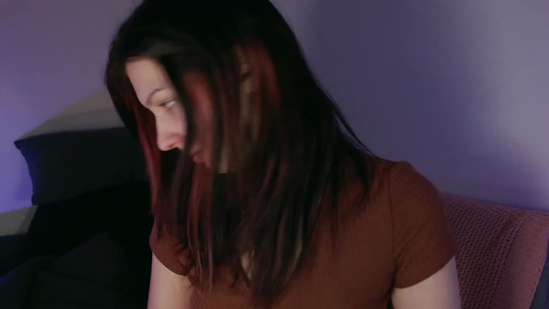 Gallery image thumbnail from RoomToAvoid's myfreecams stream on, 09/12/2023, 04:57 image 3 of 20