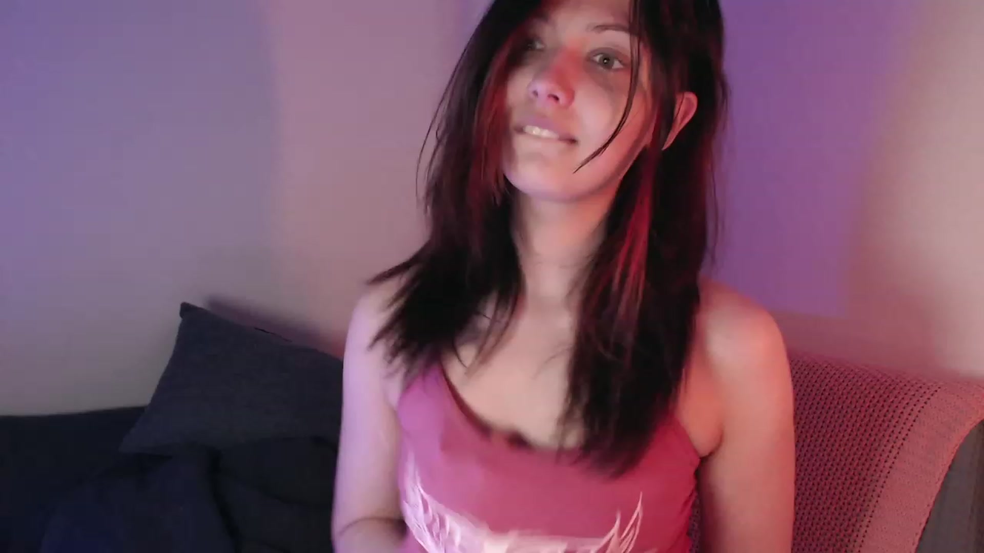 Gallery image thumbnail from RoomToAvoid's myfreecams stream on, 09/12/2023, 06:43 image 20 of 20