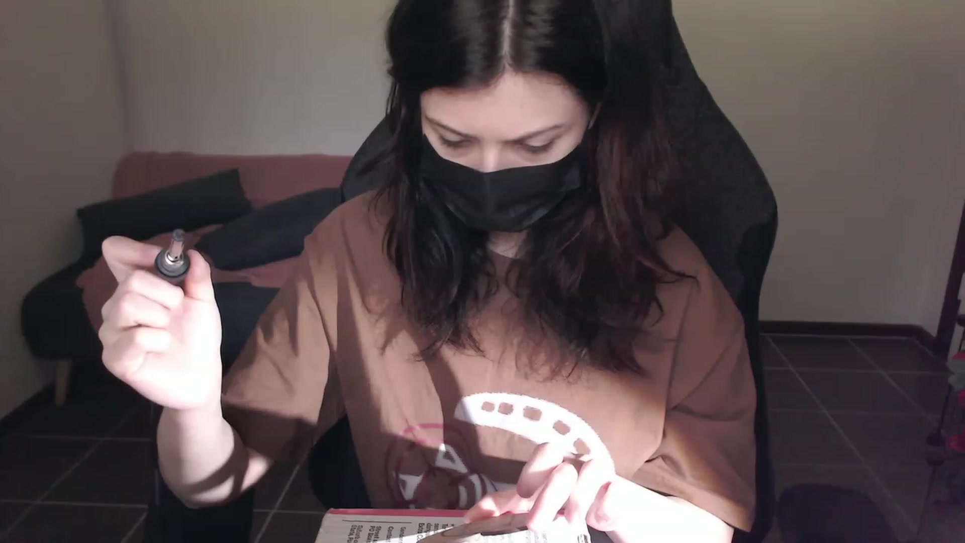 Gallery image thumbnail from RoomToAvoid's myfreecams stream on, 09/14/2023, 03:42 image 5 of 20