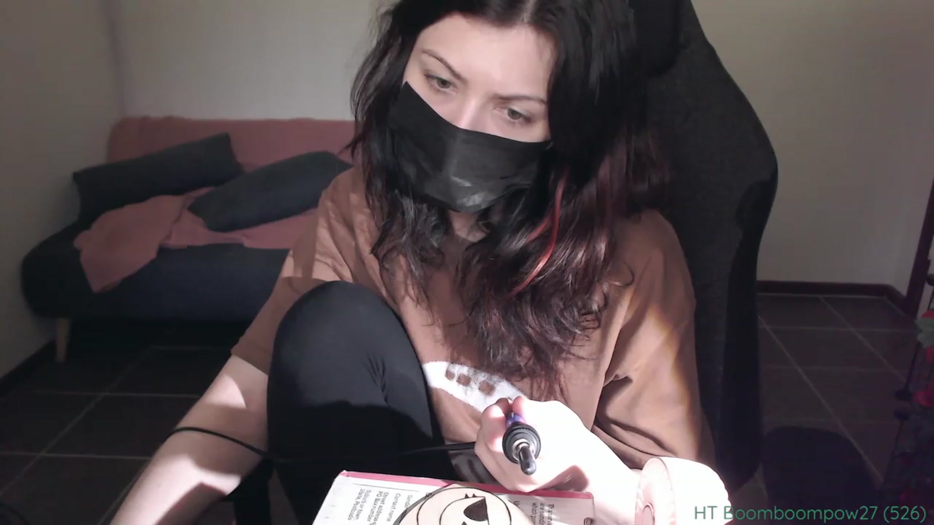 Gallery image thumbnail from RoomToAvoid's myfreecams stream on, 09/14/2023, 03:42 image 12 of 20
