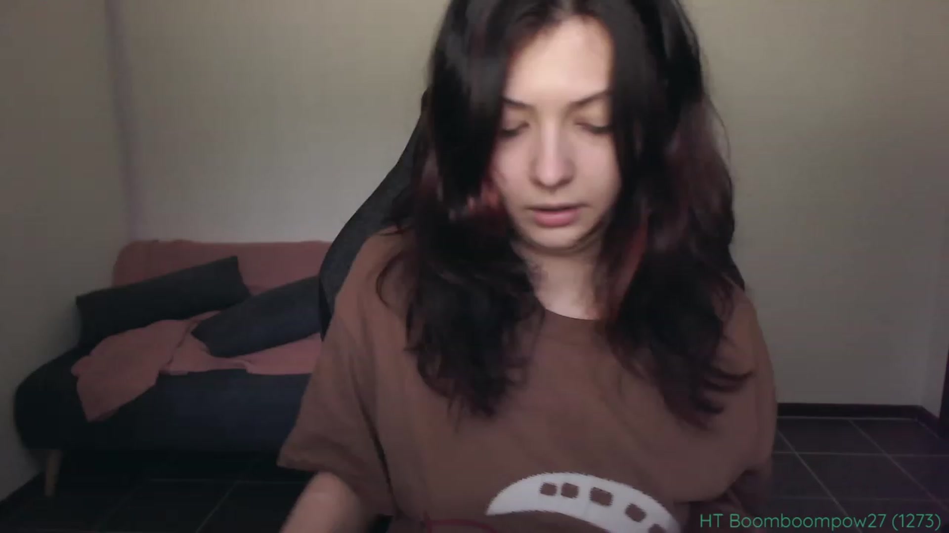 Gallery image thumbnail from RoomToAvoid's myfreecams stream on, 09/14/2023, 03:42 image 14 of 20
