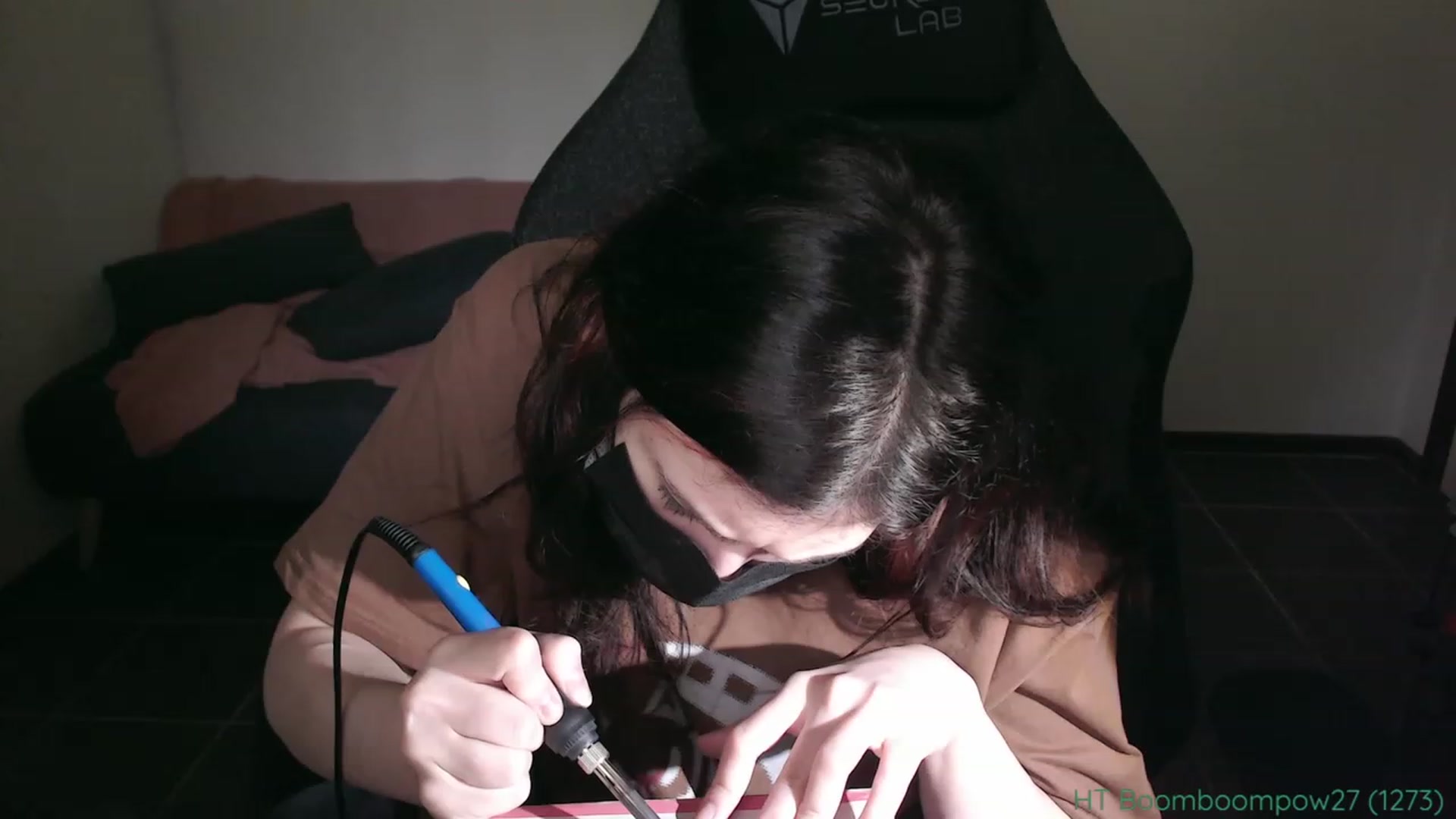 Gallery image thumbnail from RoomToAvoid's myfreecams stream on, 09/14/2023, 05:27 image 4 of 20