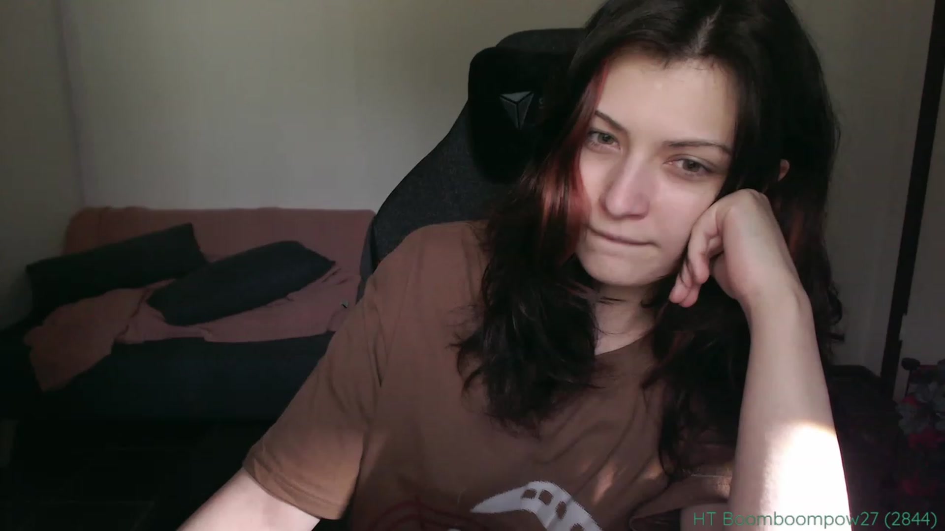 Gallery image thumbnail from RoomToAvoid's myfreecams stream on, 09/14/2023, 05:46 image 9 of 20