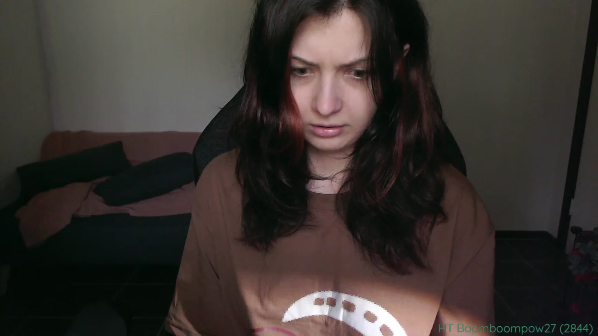 Gallery image thumbnail from RoomToAvoid's myfreecams stream on, 09/14/2023, 05:46 image 15 of 20