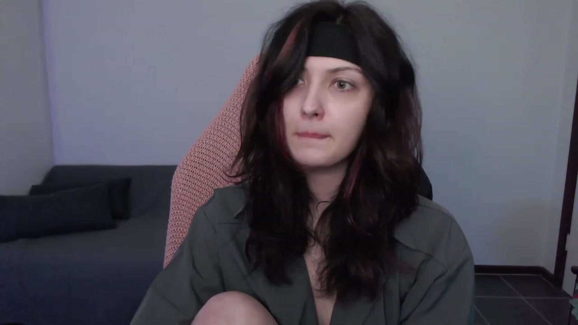 Gallery image thumbnail from RoomToAvoid's myfreecams stream on, 09/20/2023, 06:20 image 17 of 20