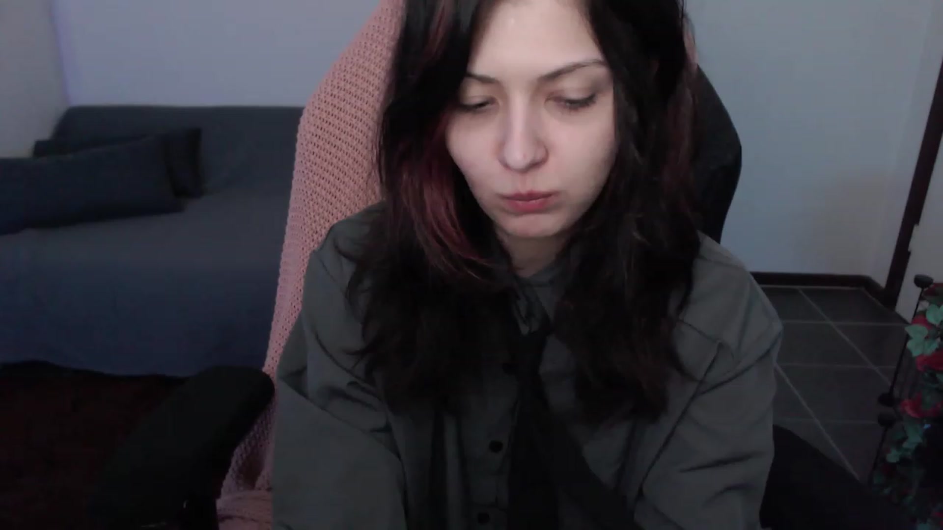 Gallery image thumbnail from RoomToAvoid's myfreecams stream on, 09/20/2023, 06:20 image 12 of 20