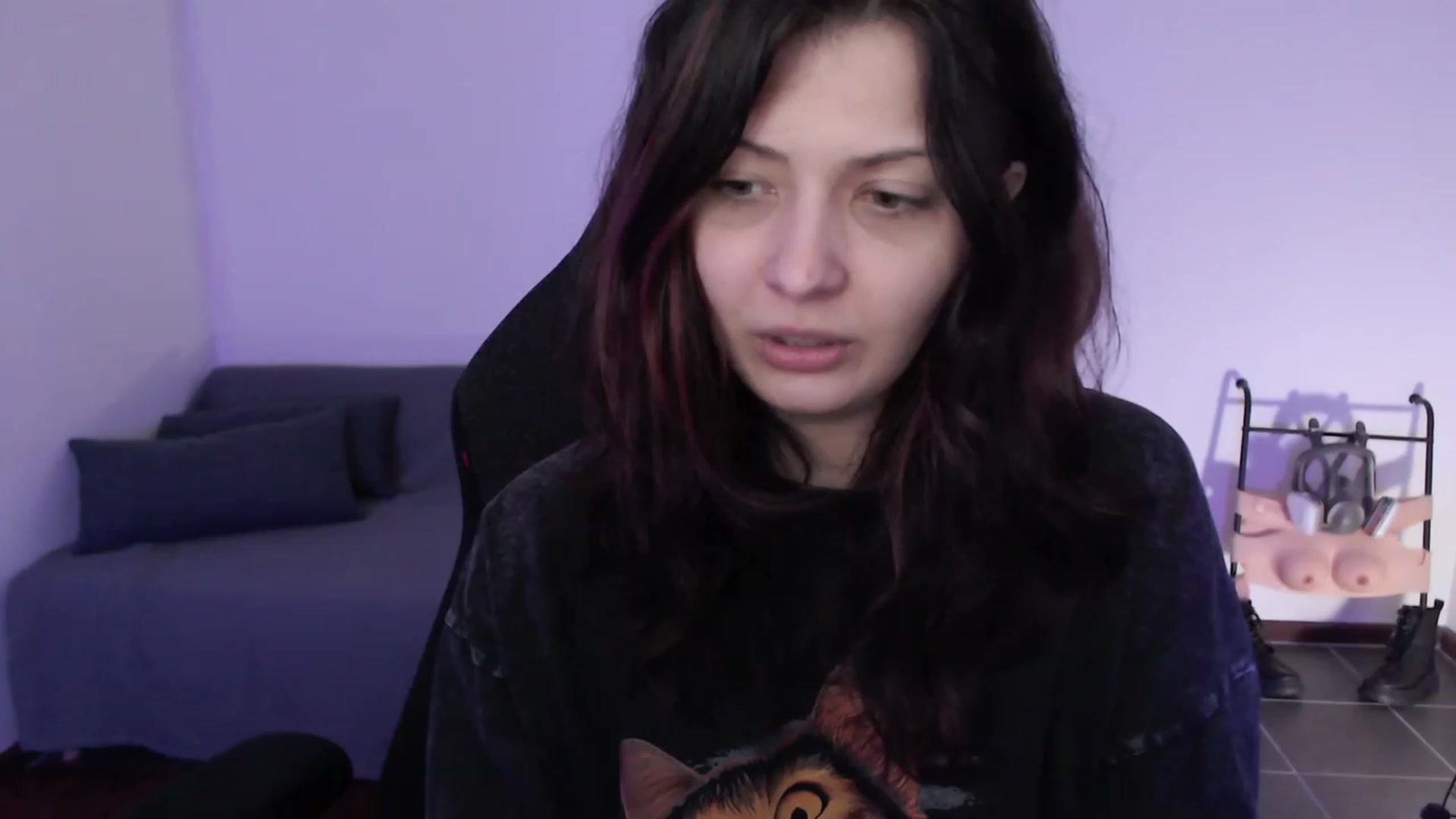 Gallery image thumbnail from RoomToAvoid's myfreecams stream on, 09/21/2023, 04:51 image 11 of 20