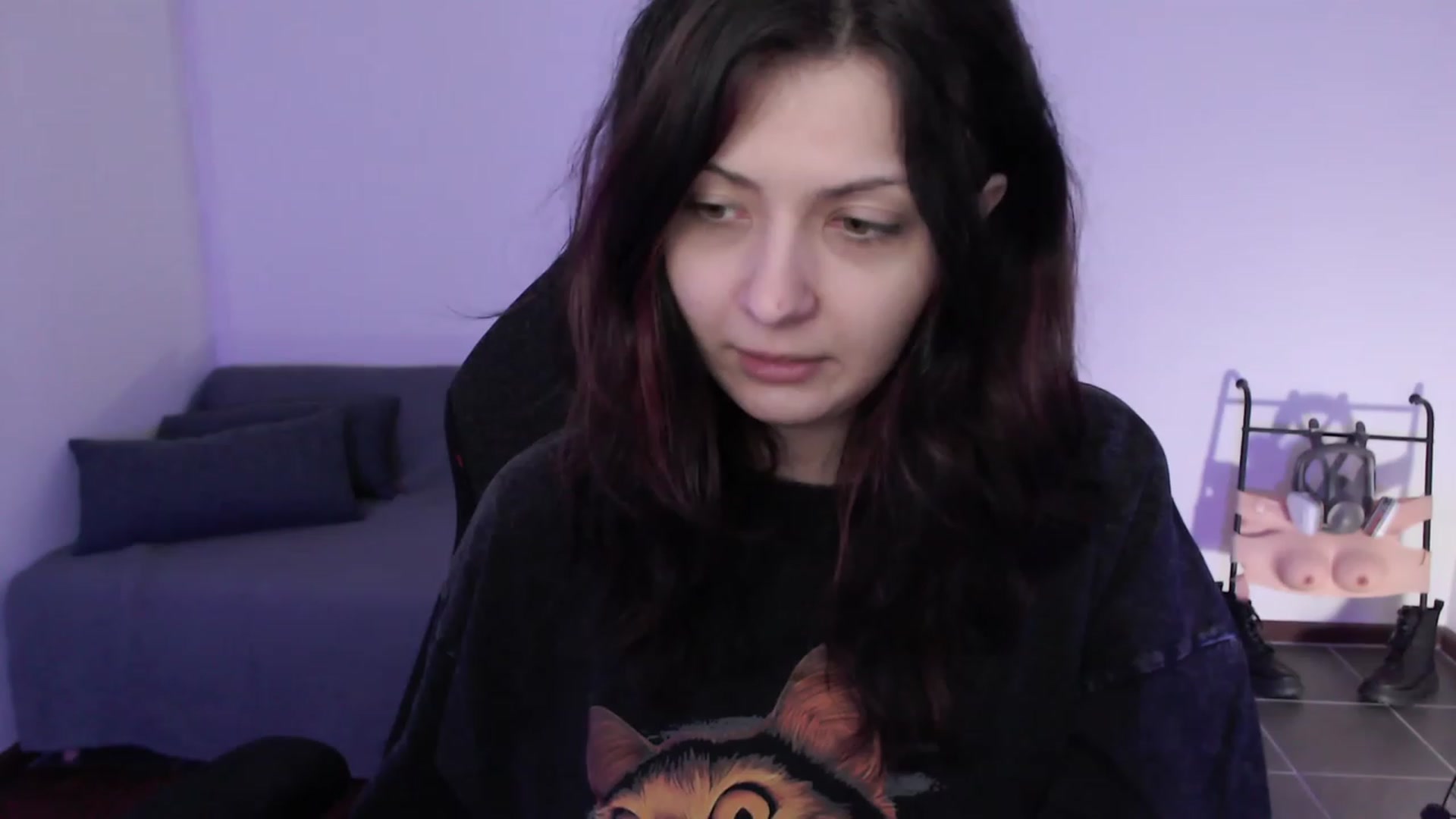 Gallery image thumbnail from RoomToAvoid's myfreecams stream on, 09/21/2023, 04:51 image 10 of 20