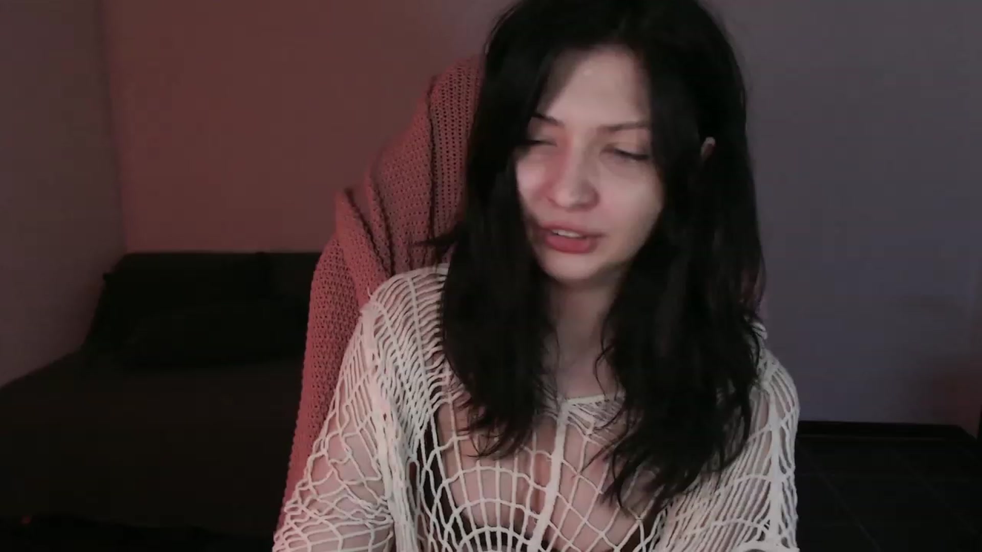 Gallery image thumbnail from RoomToAvoid's myfreecams stream on, 09/24/2023, 02:58 image 6 of 20