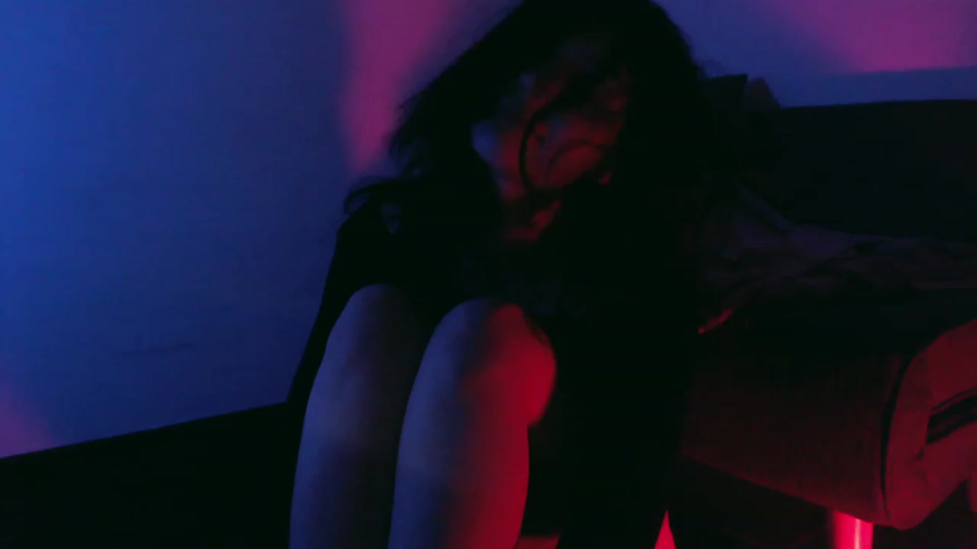 Gallery image thumbnail from RoomToAvoid's myfreecams stream on, 09/28/2023, 05:47 image 14 of 20