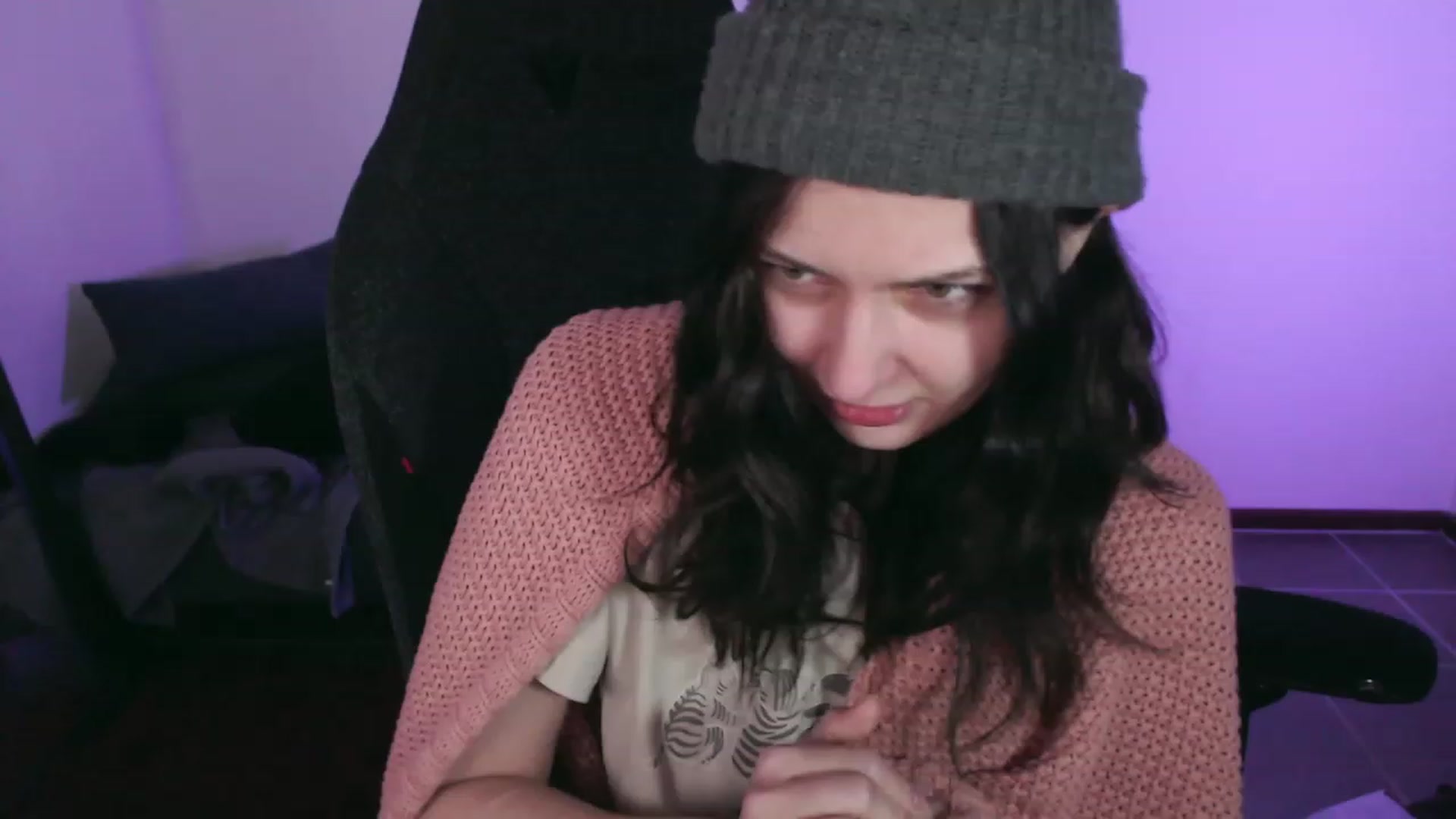 Gallery image thumbnail from RoomToAvoid's myfreecams stream on, 10/15/2023, 03:49 image 16 of 20