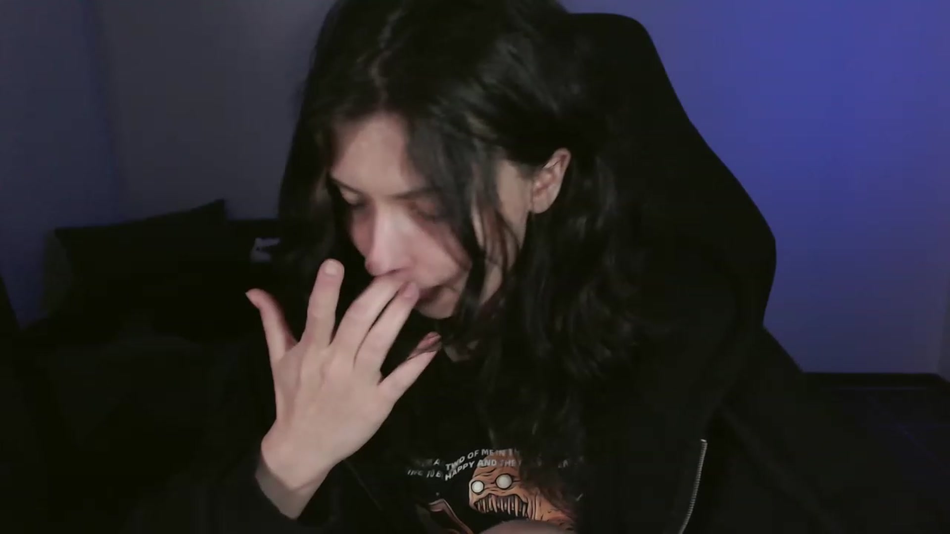 Gallery image thumbnail from RoomToAvoid's myfreecams stream on, 10/16/2023, 06:23 image 11 of 20