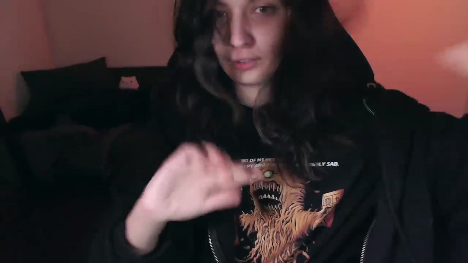 Gallery image thumbnail from RoomToAvoid's myfreecams stream on, 10/16/2023, 06:23 image 8 of 20