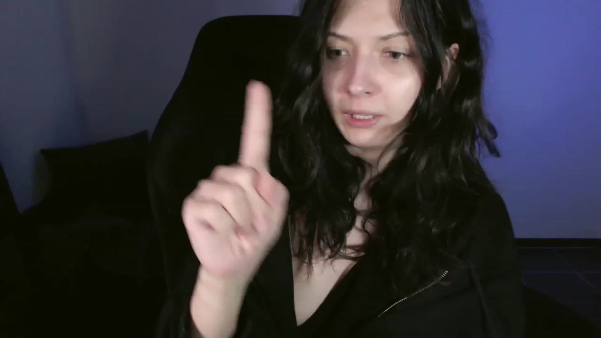 Gallery image thumbnail from RoomToAvoid's myfreecams stream on, 10/16/2023, 07:23 image 10 of 20