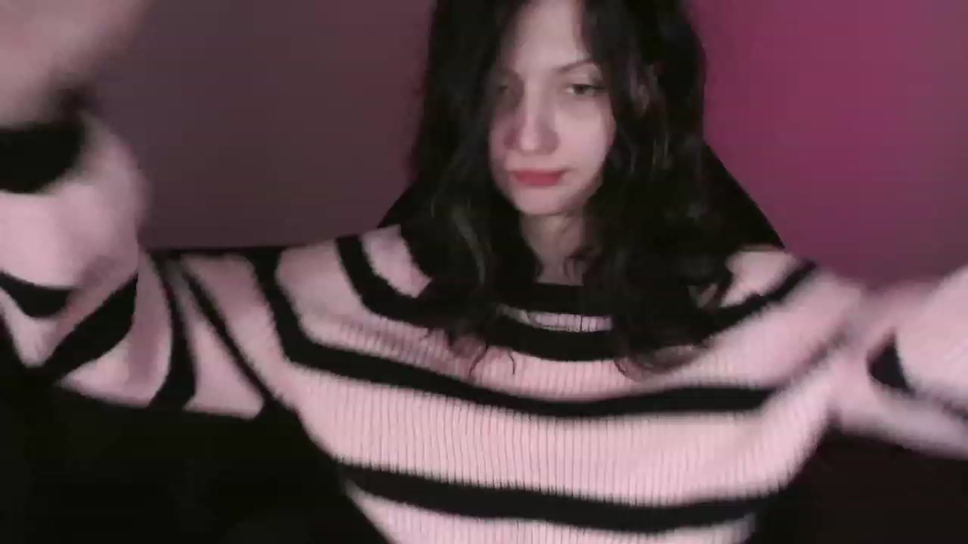 Gallery image thumbnail from RoomToAvoid's myfreecams stream on, 10/17/2023, 05:18 image 1 of 20
