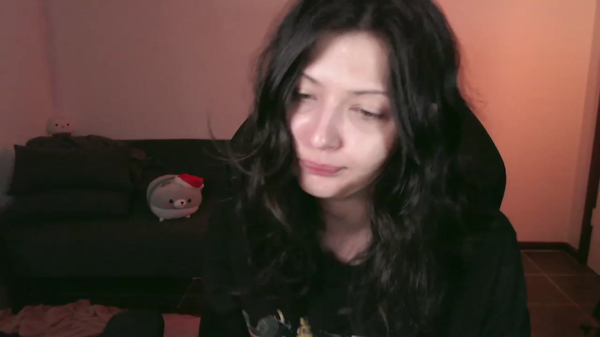 Gallery image thumbnail from RoomToAvoid's myfreecams stream on, 11/11/2023, 24:03 image 1 of 20