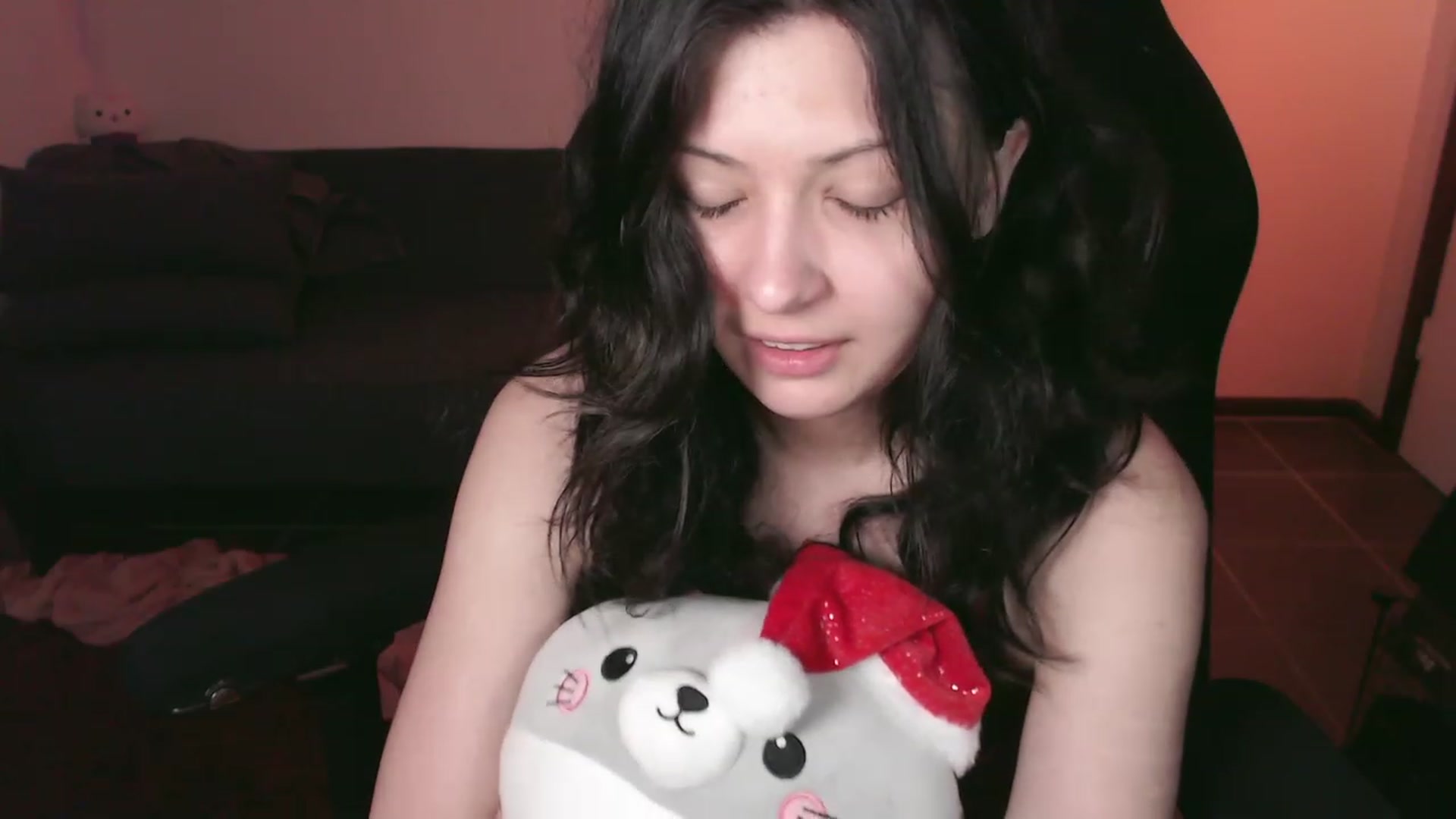 Gallery image thumbnail from RoomToAvoid's myfreecams stream on, 11/11/2023, 04:03 image 4 of 20