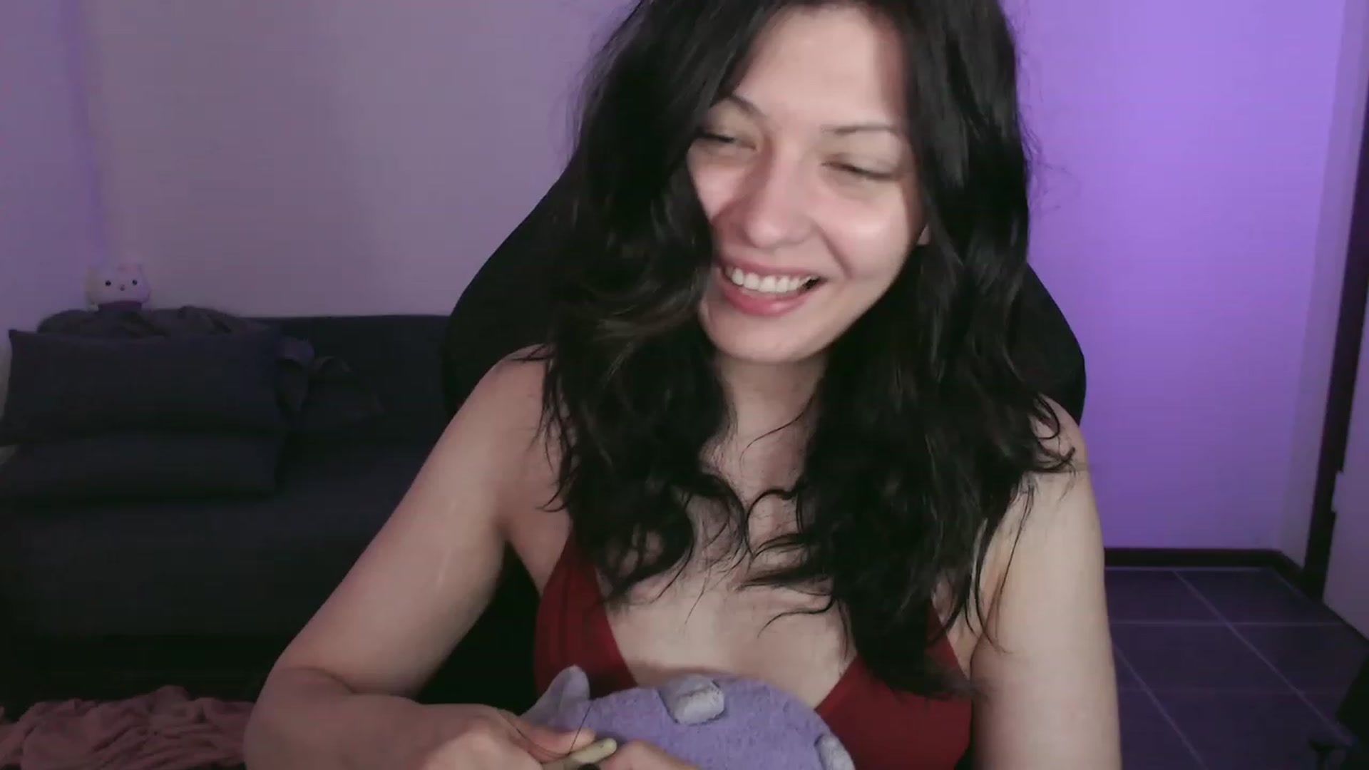 Gallery image thumbnail from RoomToAvoid's myfreecams stream on, 11/11/2023, 04:03 image 5 of 20