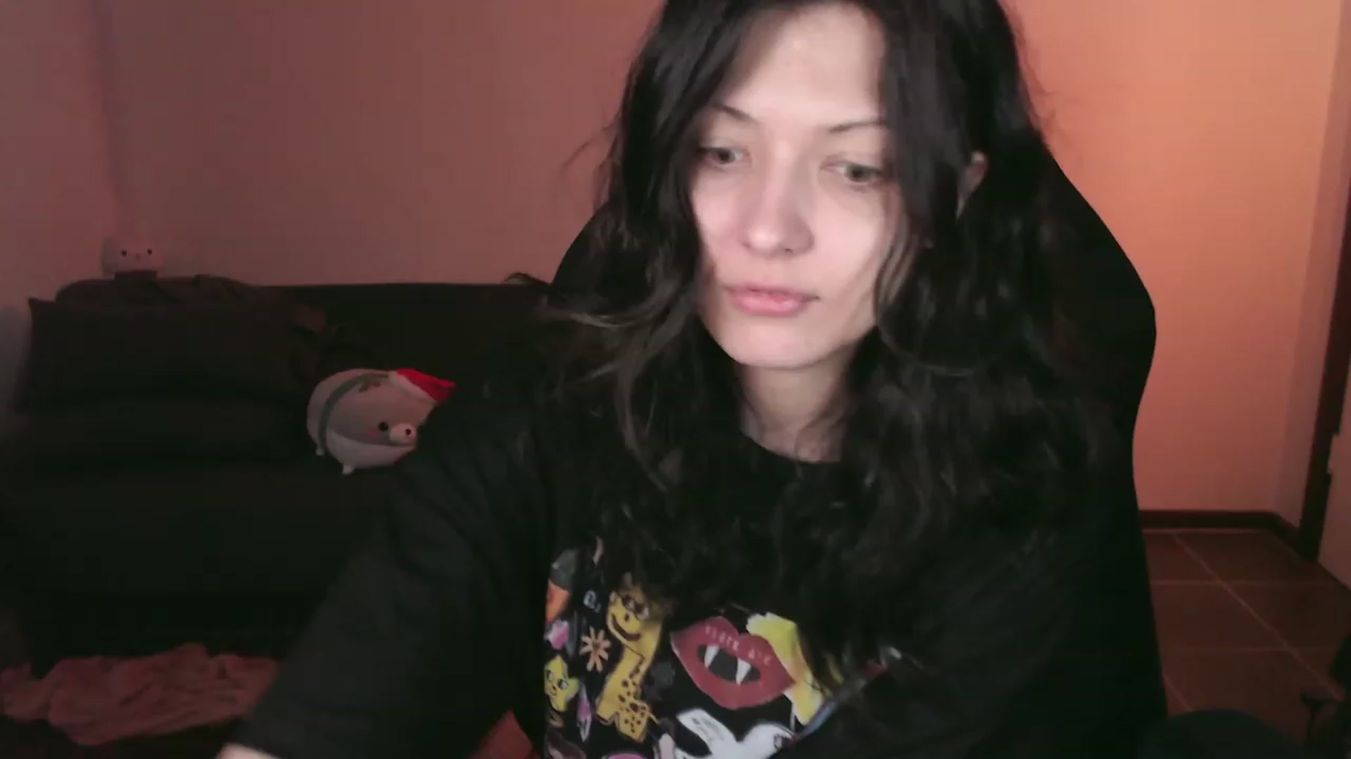 Gallery image thumbnail from RoomToAvoid's myfreecams stream on, 11/11/2023, 04:03 image 1 of 20